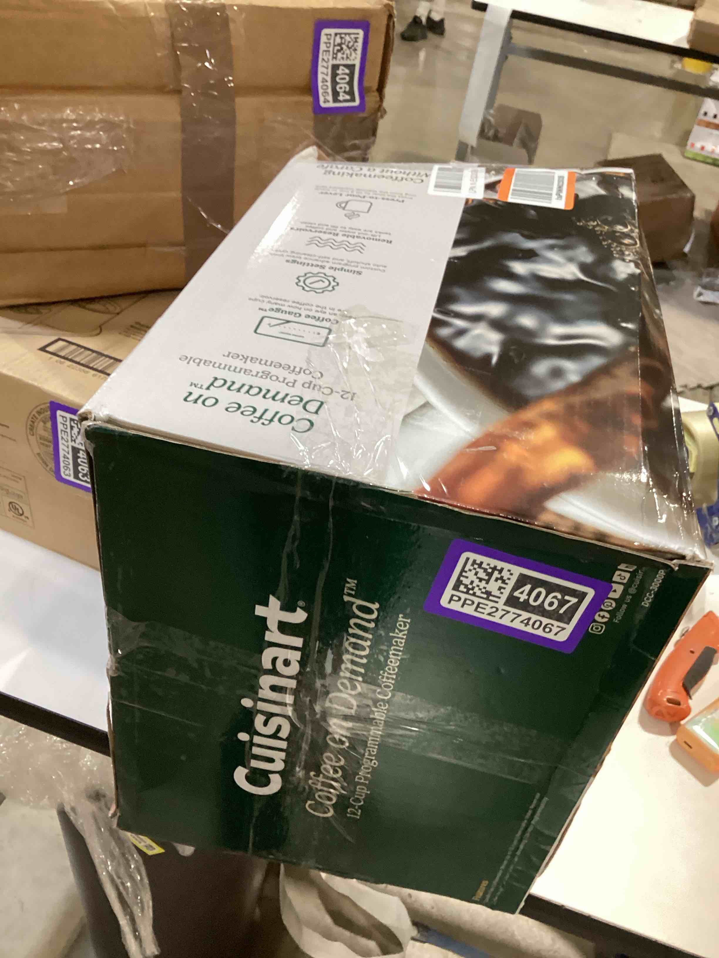https://s3.amazonaws.com/lotting-images-prod/bidfta/PPE2774067_1759950936645.jpeg