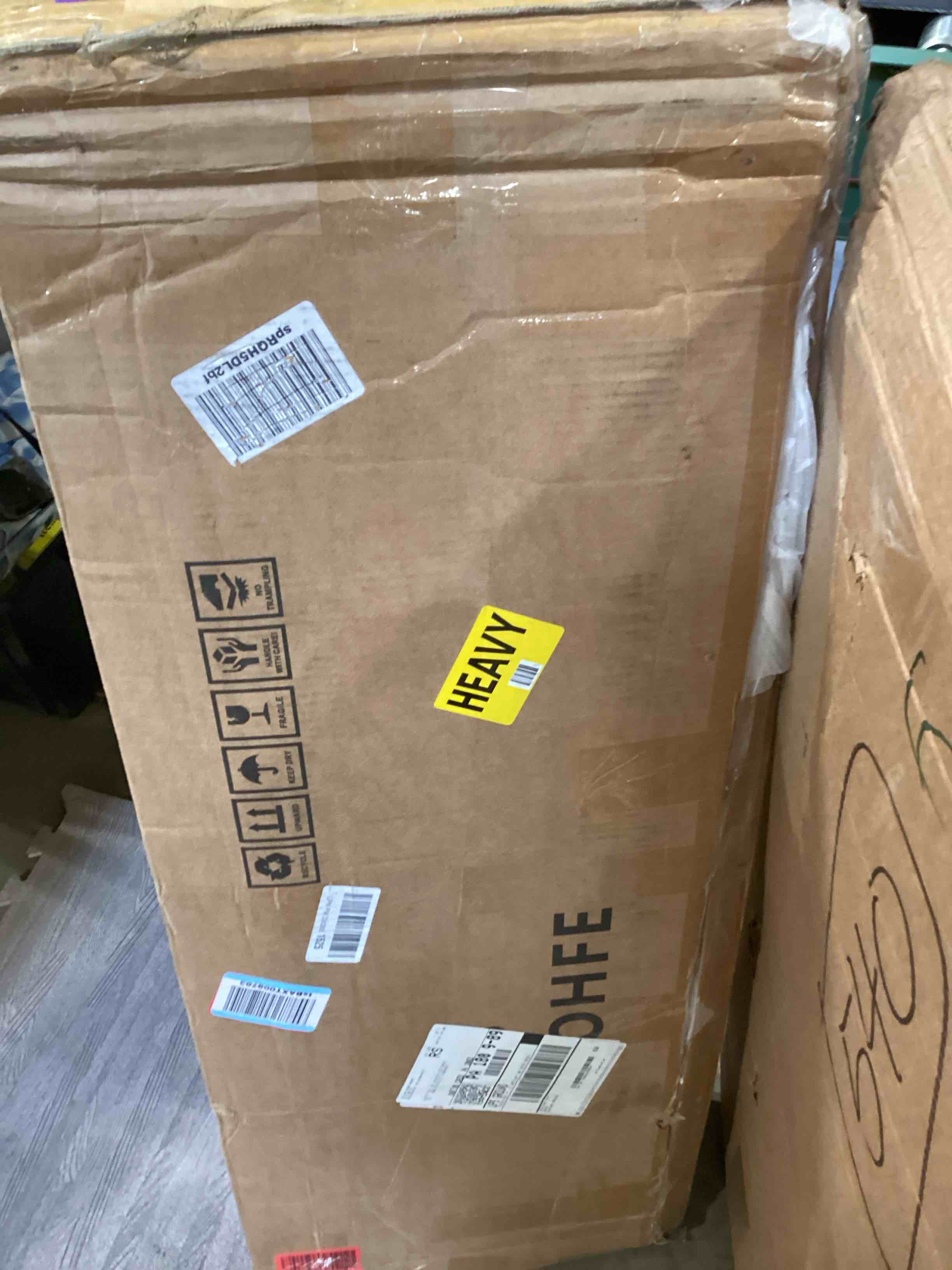 https://s3.amazonaws.com/lotting-images-prod/bidfta/PPE2774251_1760037527190.jpeg