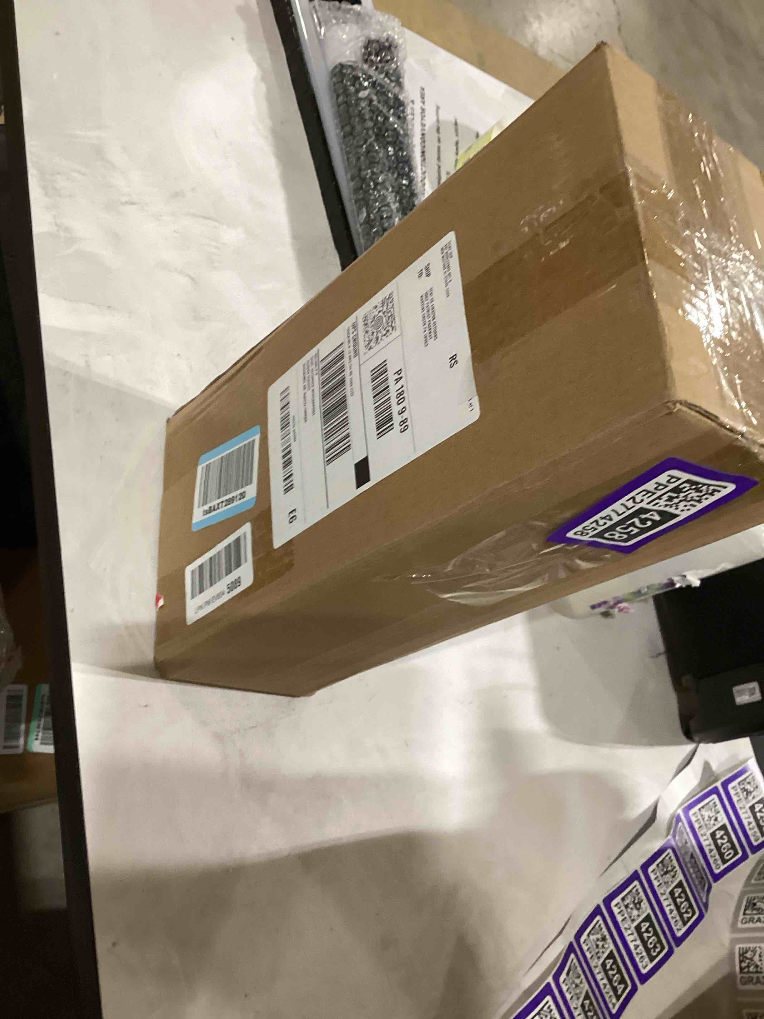 https://s3.amazonaws.com/lotting-images-prod/bidfta/PPE2774258_1760094989626.jpeg