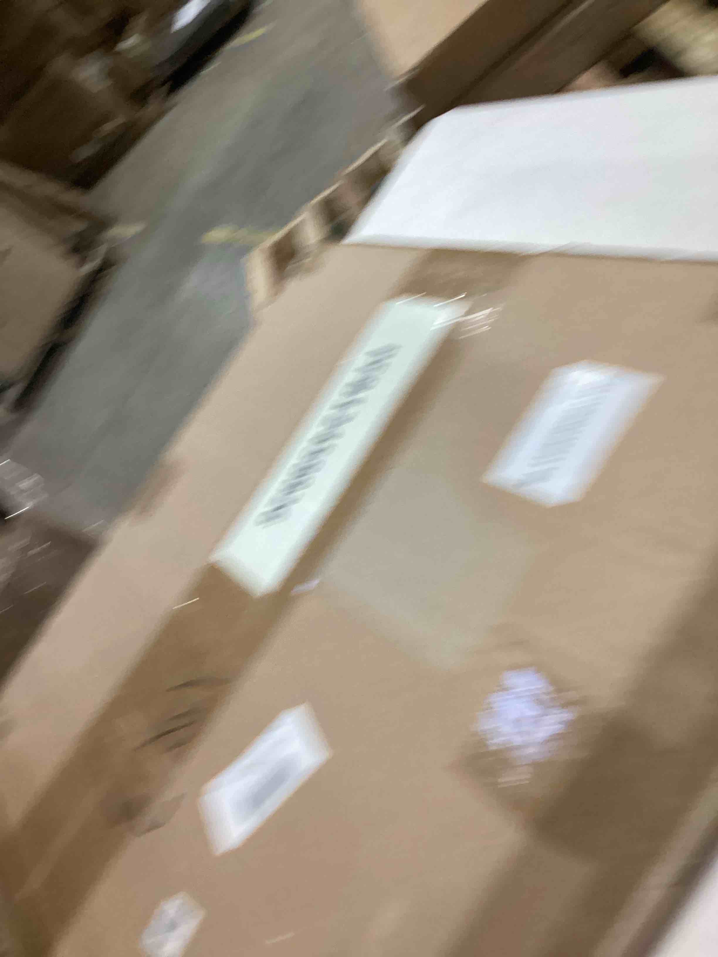 https://s3.amazonaws.com/lotting-images-prod/bidfta/PPE2774302_1760099963299.jpeg