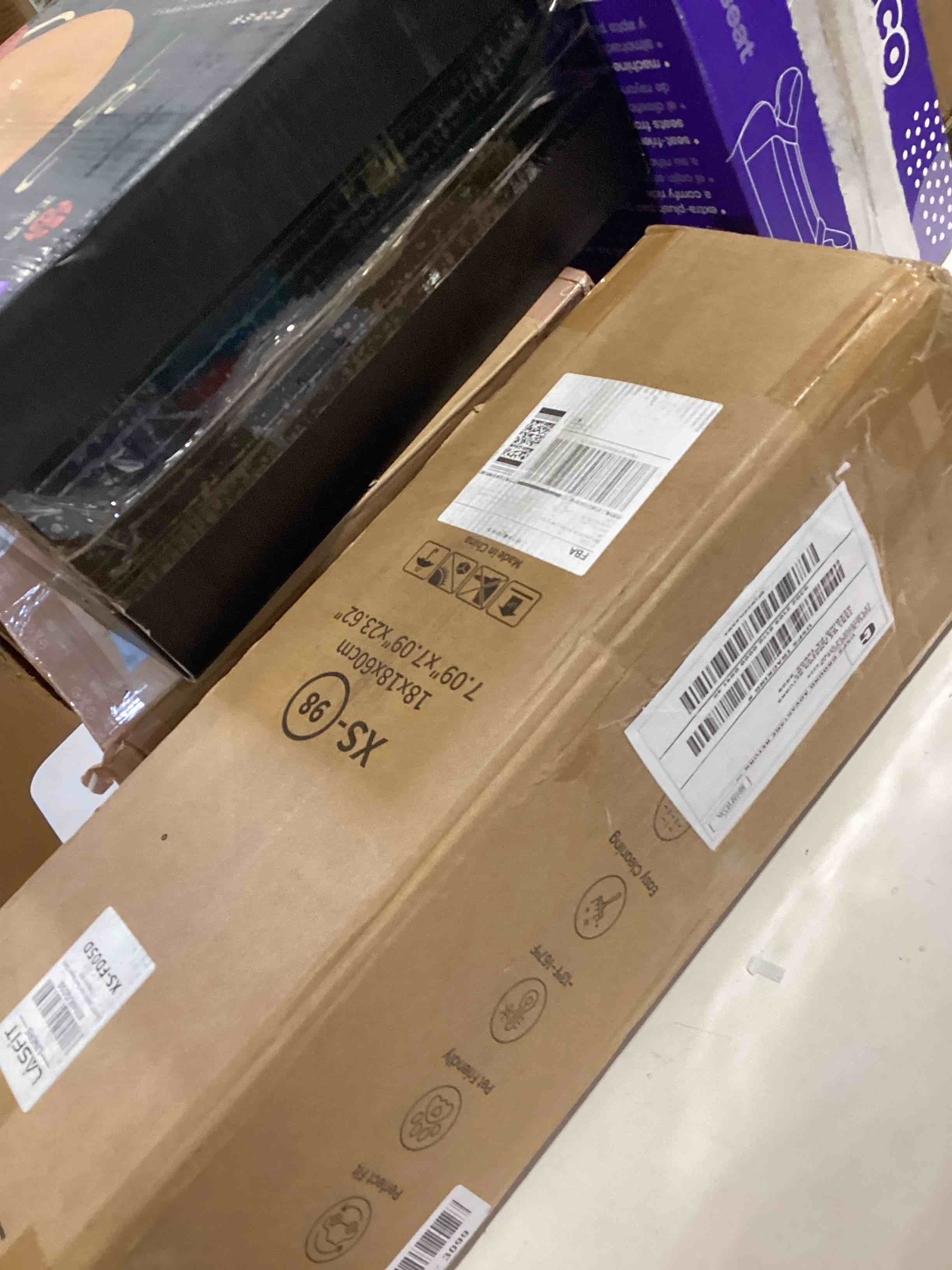 https://s3.amazonaws.com/lotting-images-prod/bidfta/PPE2774333_1760106140528.jpeg