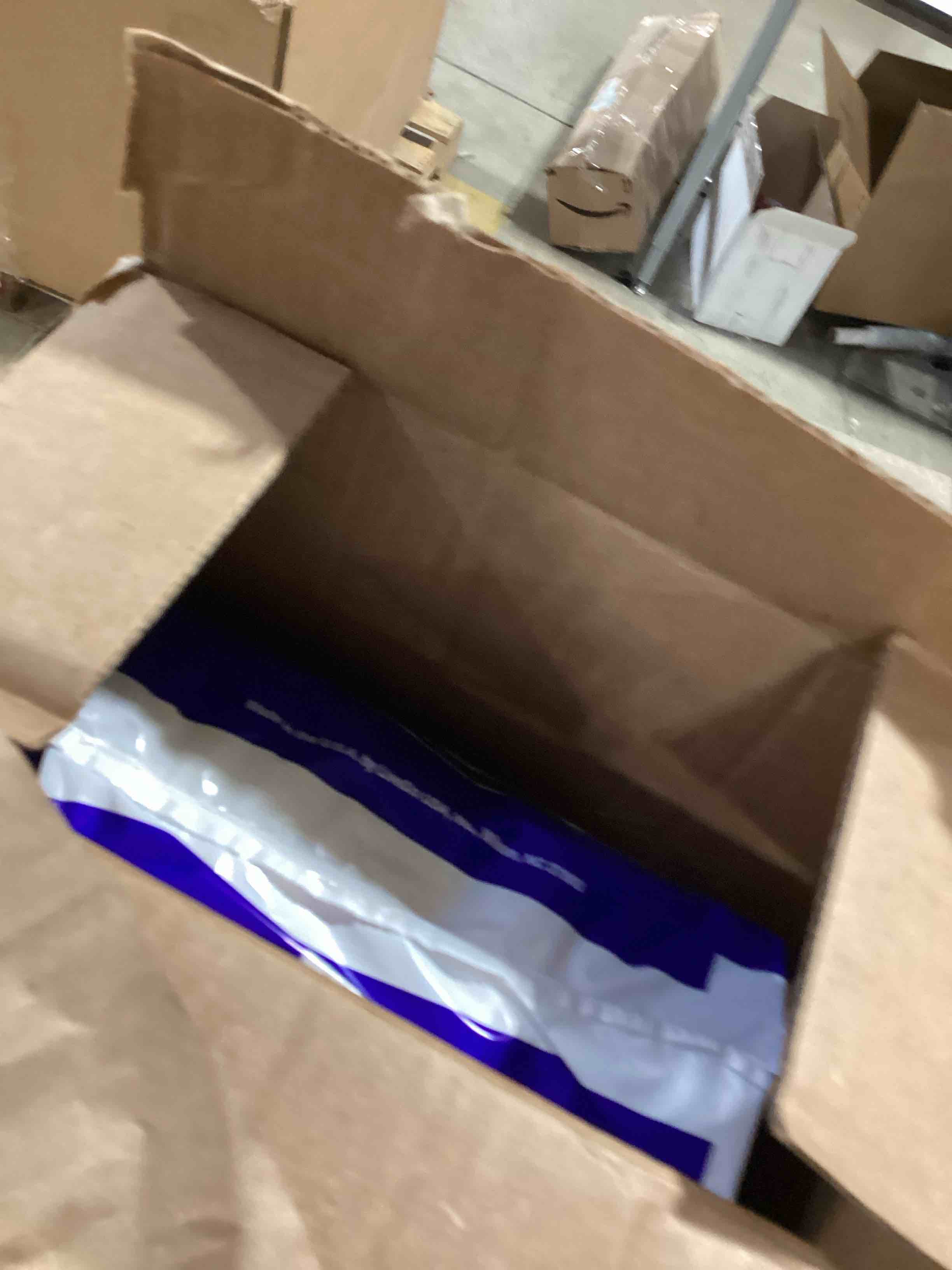 https://s3.amazonaws.com/lotting-images-prod/bidfta/PPE2774522_1760445656075.jpeg