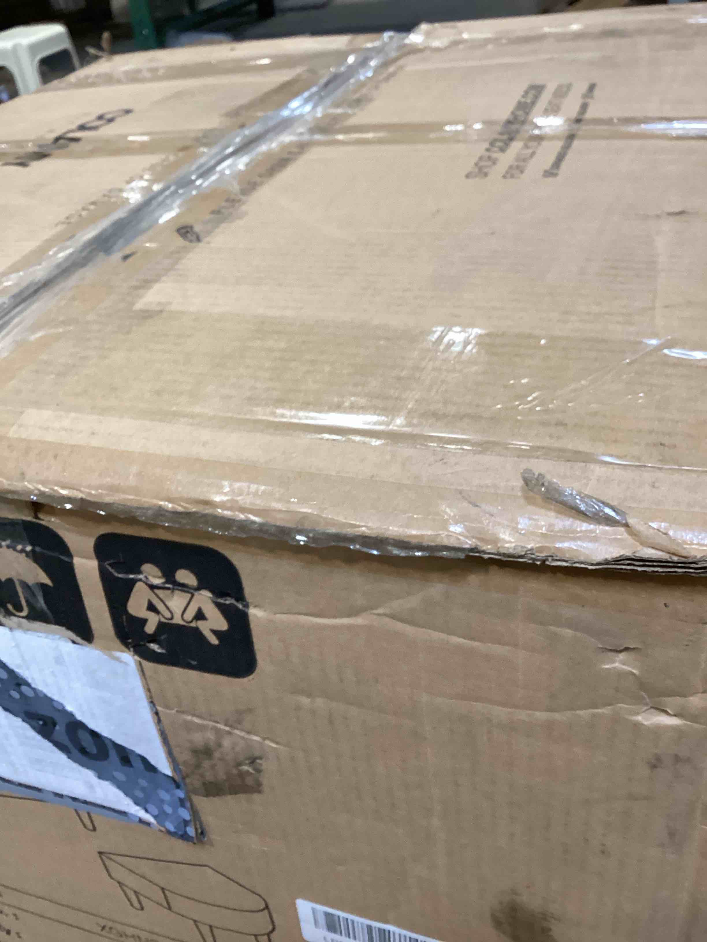 https://s3.amazonaws.com/lotting-images-prod/bidfta/PPE2774621_1760463890851.jpeg