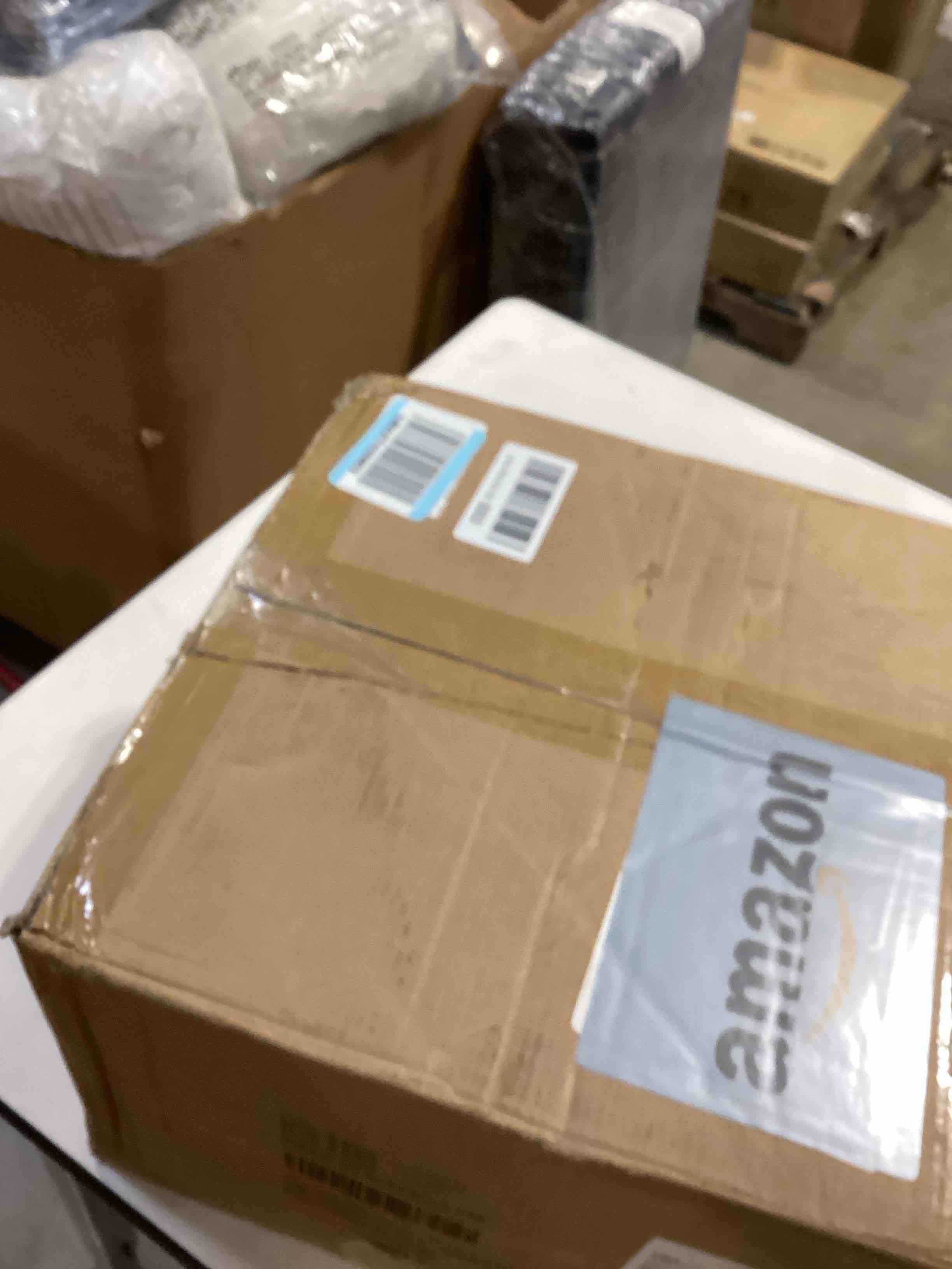 https://s3.amazonaws.com/lotting-images-prod/bidfta/PPE2774754_1760540946649.jpeg