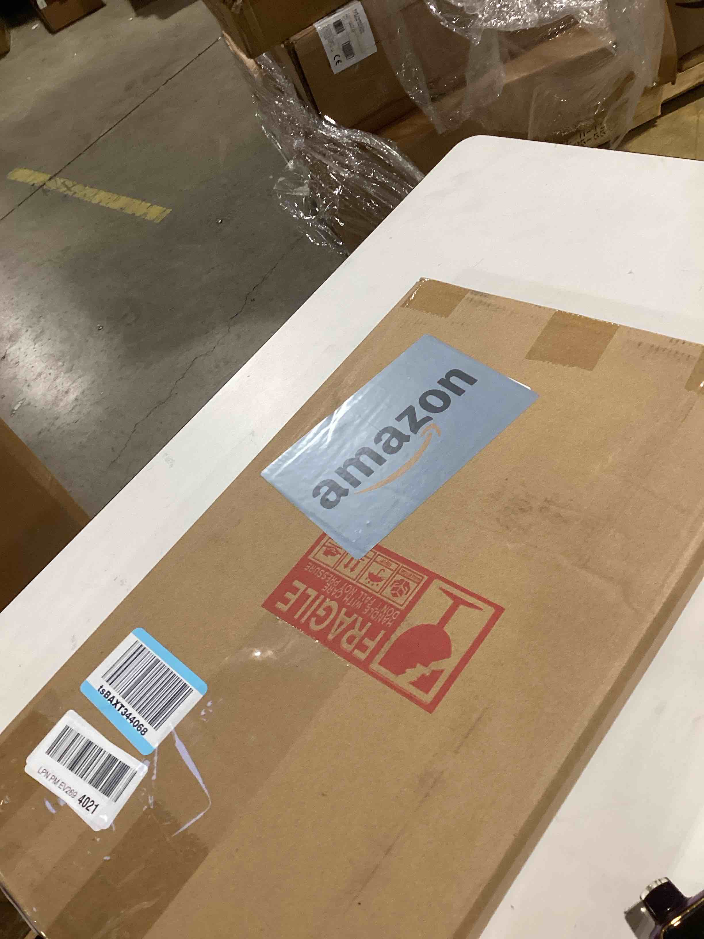https://s3.amazonaws.com/lotting-images-prod/bidfta/PPE2774832_1760615413898.jpeg