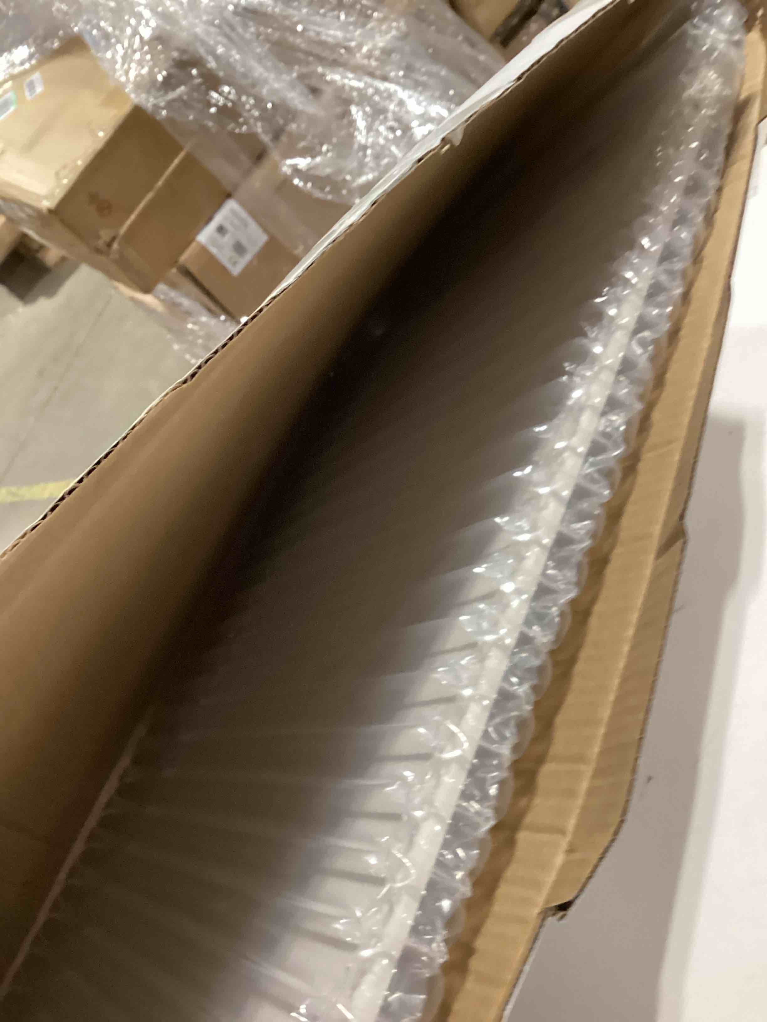 https://s3.amazonaws.com/lotting-images-prod/bidfta/PPE2774840_1760615880019.jpeg