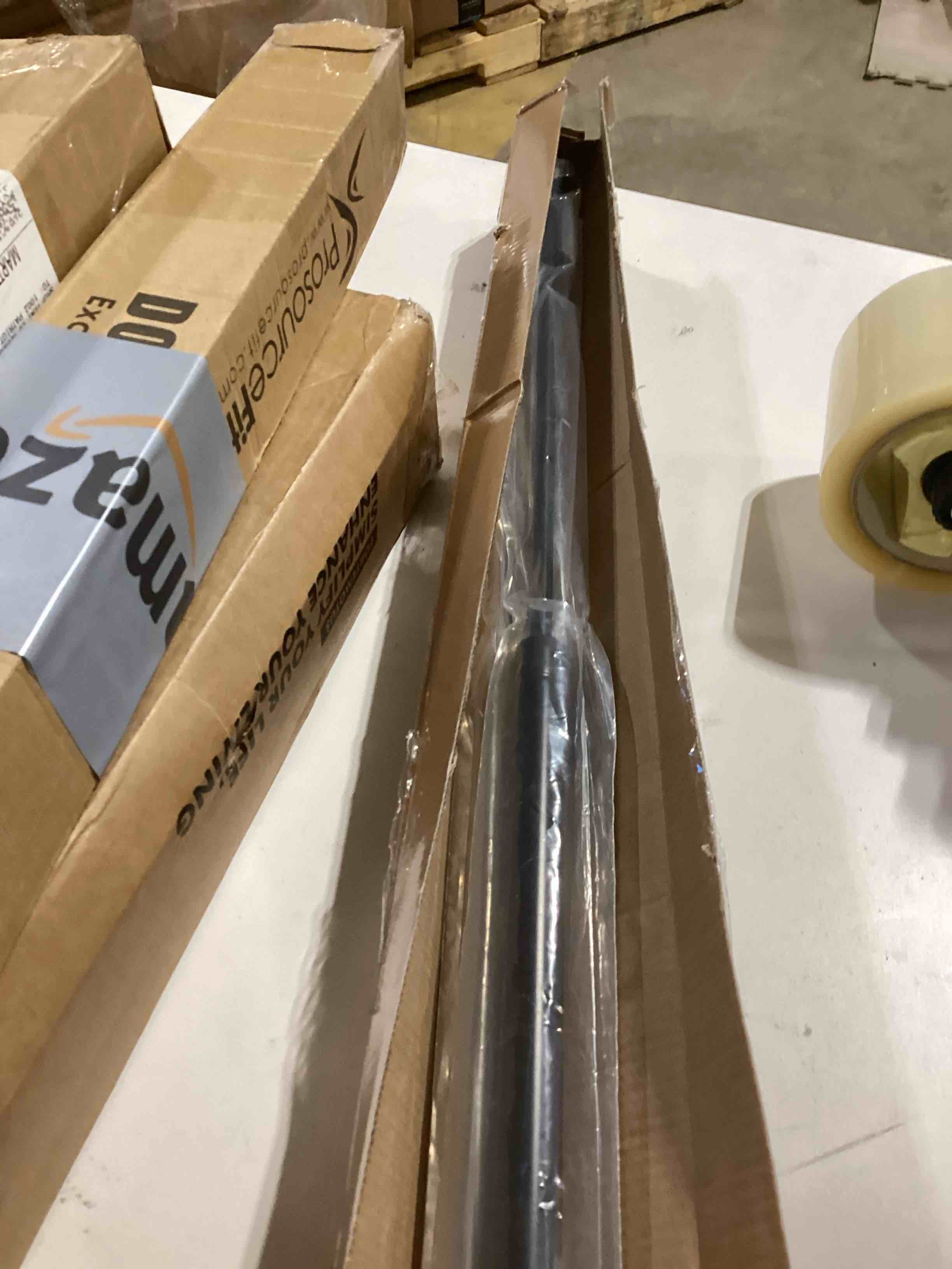 https://s3.amazonaws.com/lotting-images-prod/bidfta/PPE2774845_1760617061640.jpeg