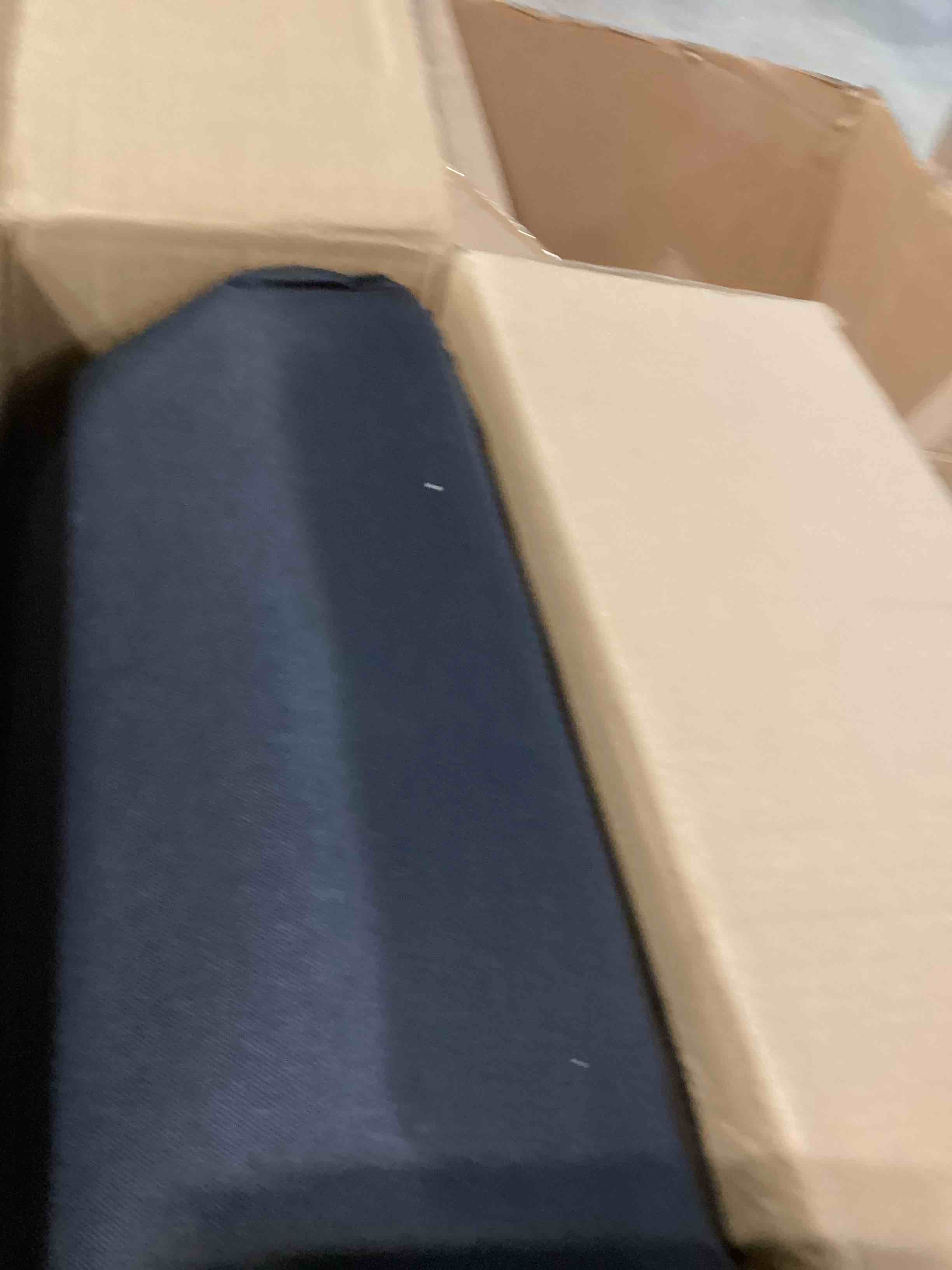 https://s3.amazonaws.com/lotting-images-prod/bidfta/PPE2774908_1760631083160.jpeg