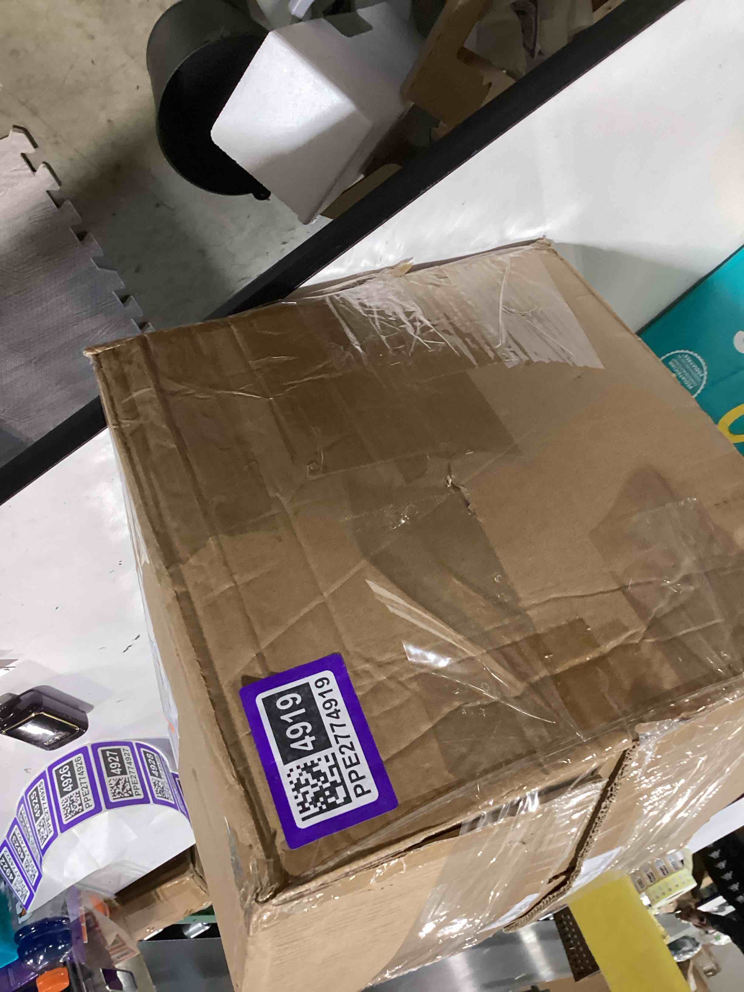 https://s3.amazonaws.com/lotting-images-prod/bidfta/PPE2774919_1760633537387.jpeg