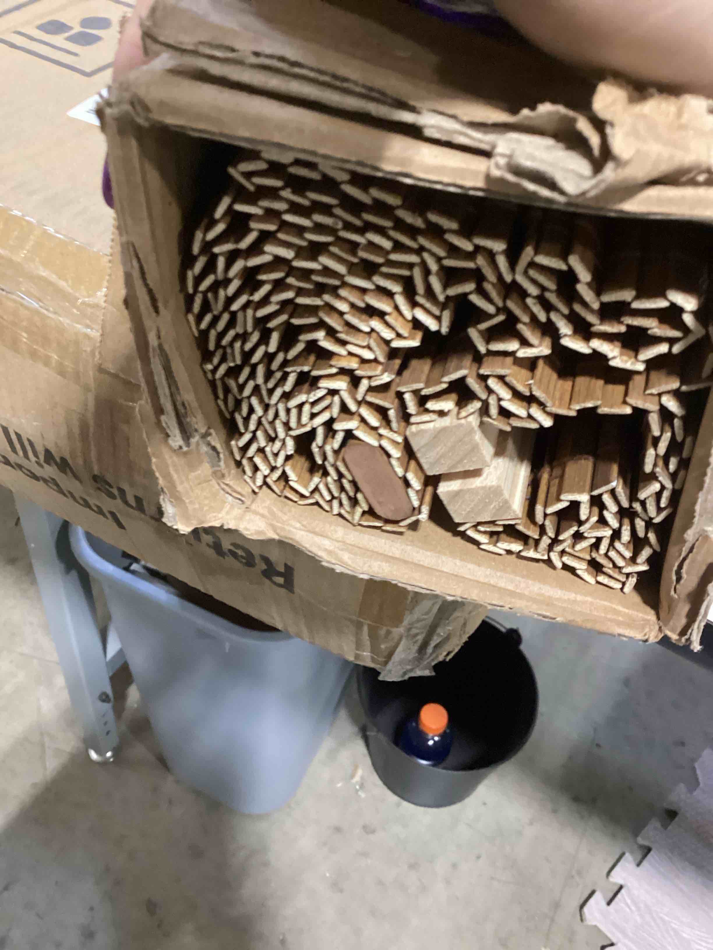 https://s3.amazonaws.com/lotting-images-prod/bidfta/PPE2774933_1760635222004.jpeg