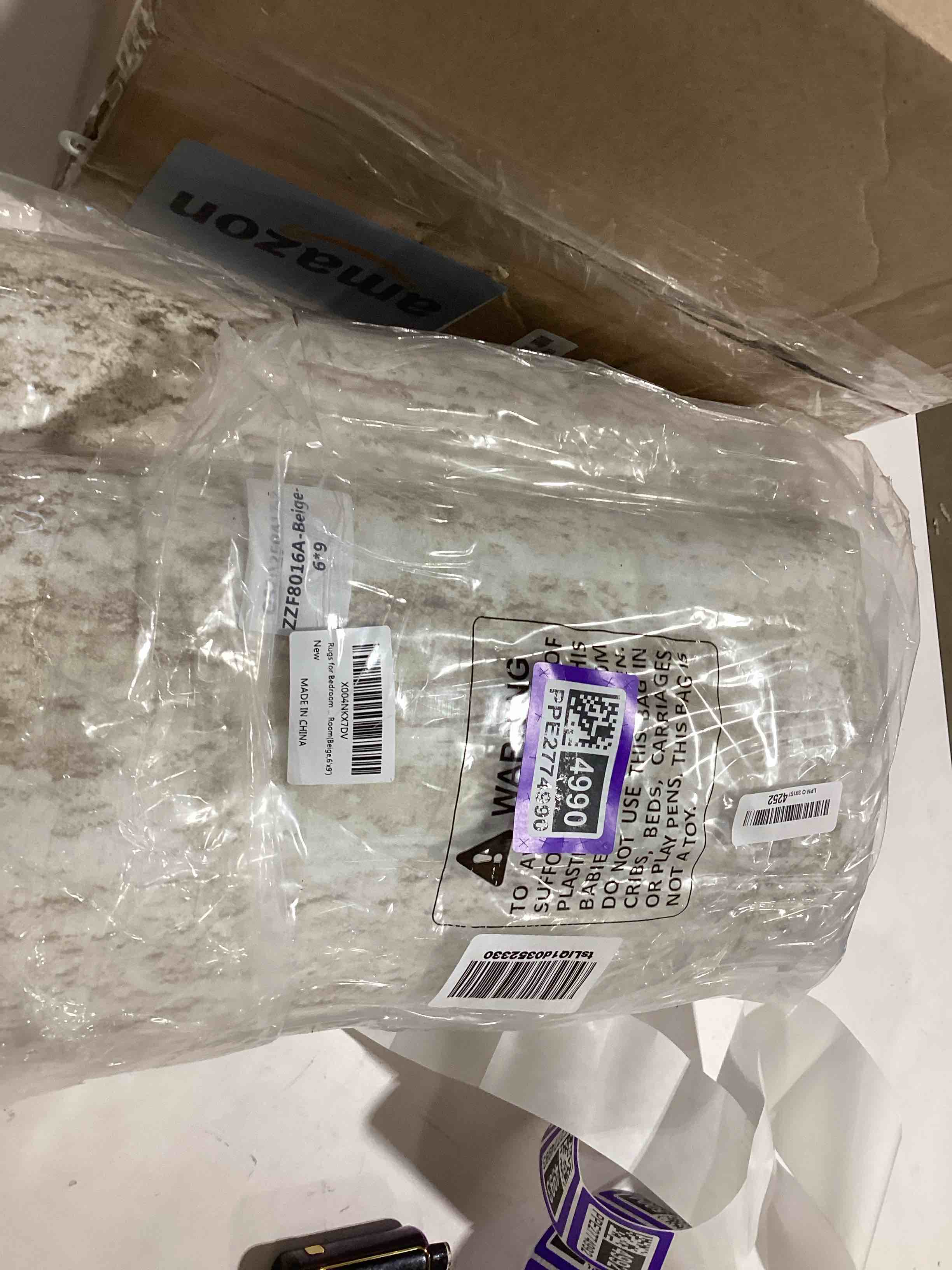 https://s3.amazonaws.com/lotting-images-prod/bidfta/PPE2774990_1760701938544.jpeg