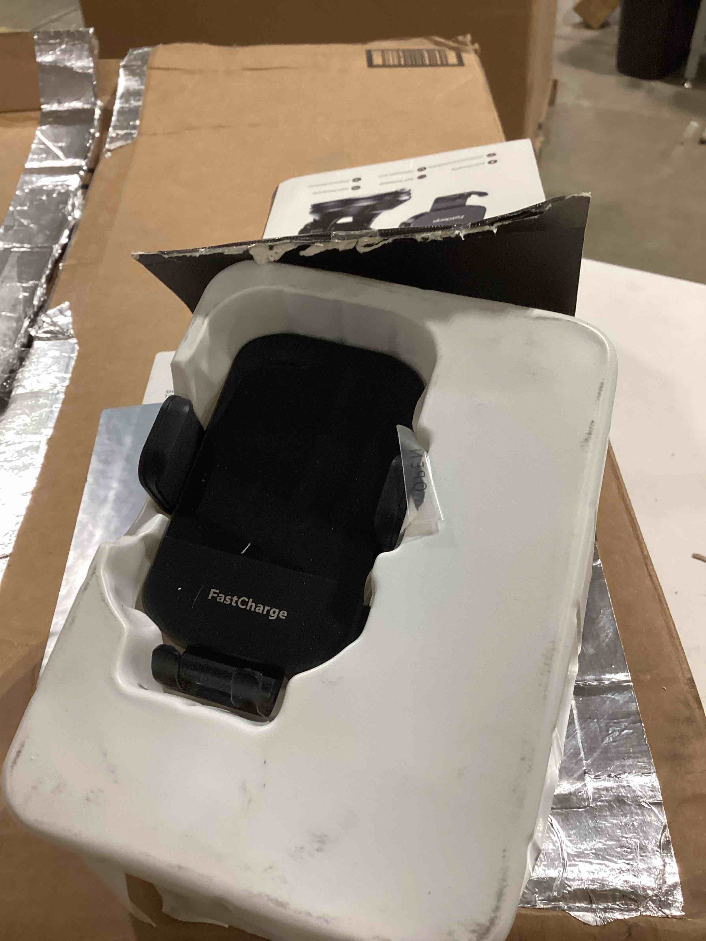 https://s3.amazonaws.com/lotting-images-prod/bidfta/PPE2775117_1760958589885.jpeg