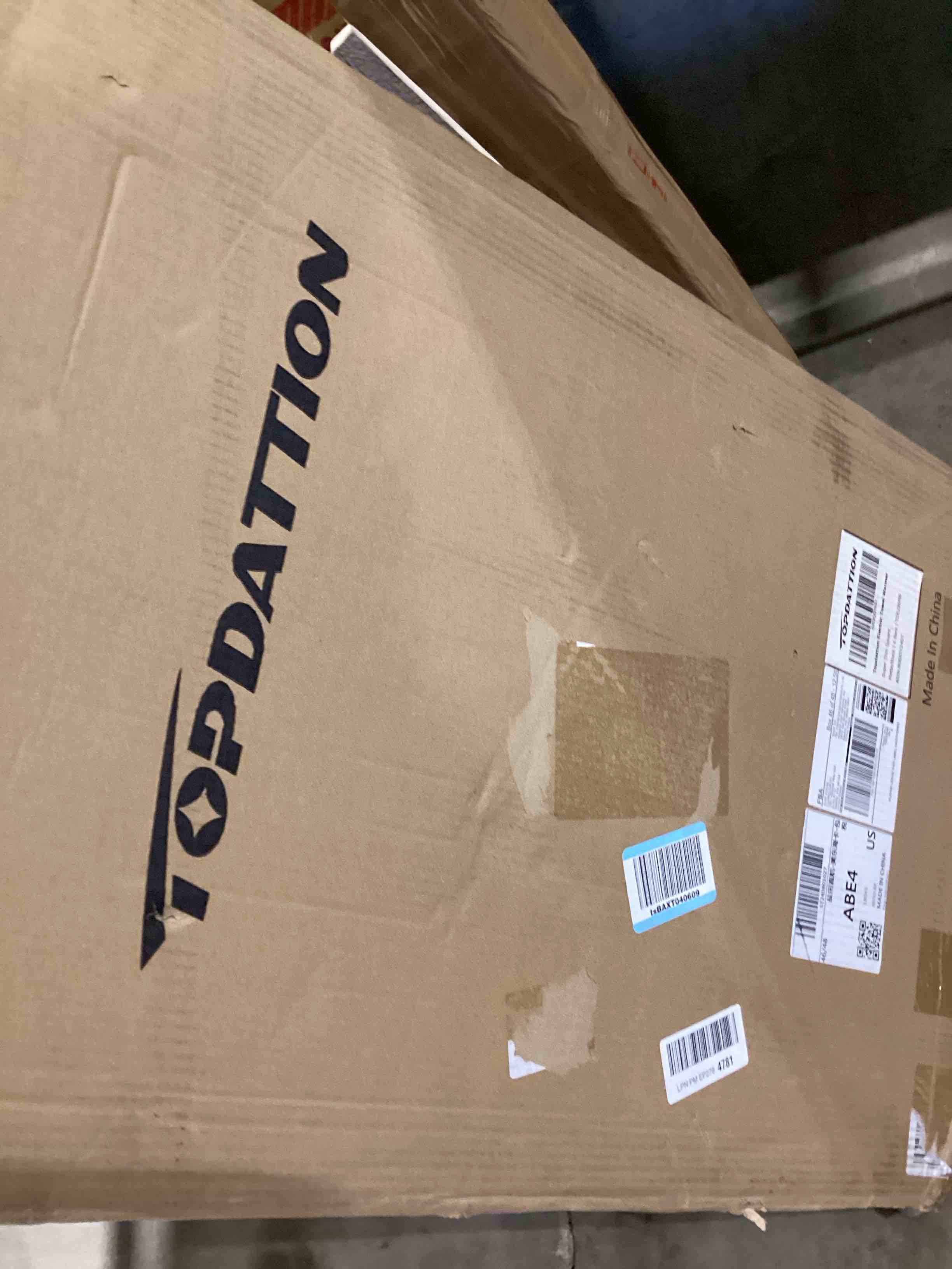 https://s3.amazonaws.com/lotting-images-prod/bidfta/PPE2775147_1760963731575.jpeg