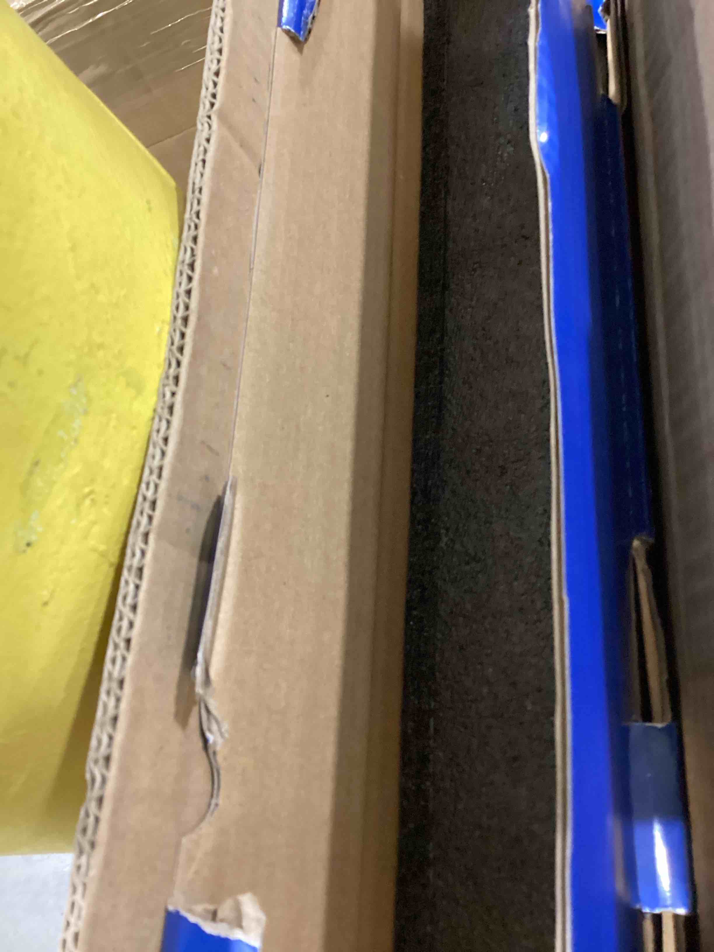 https://s3.amazonaws.com/lotting-images-prod/bidfta/PPE2775147_1760963735387.jpeg