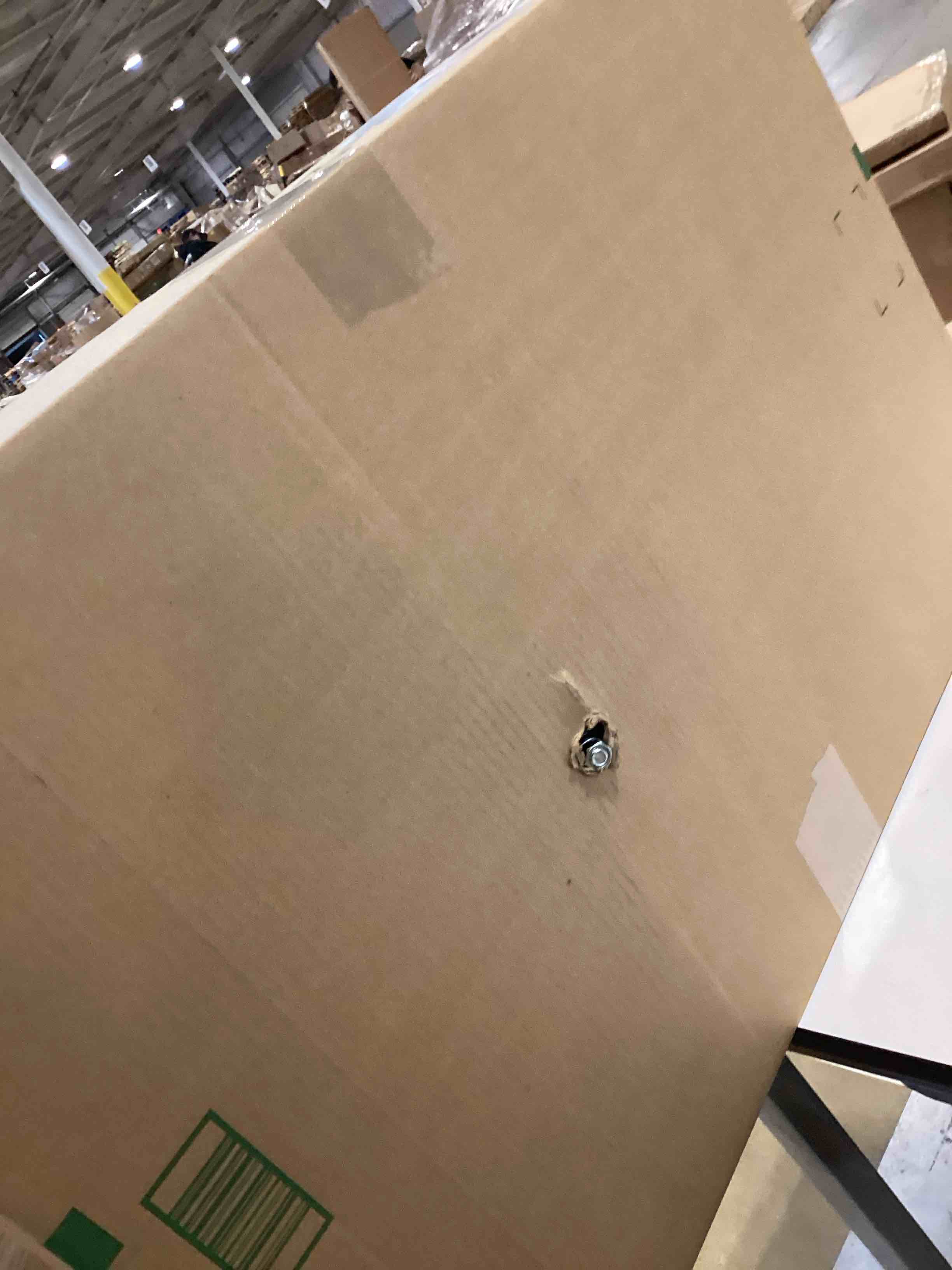 https://s3.amazonaws.com/lotting-images-prod/bidfta/PPE2775195_1760970841287.jpeg