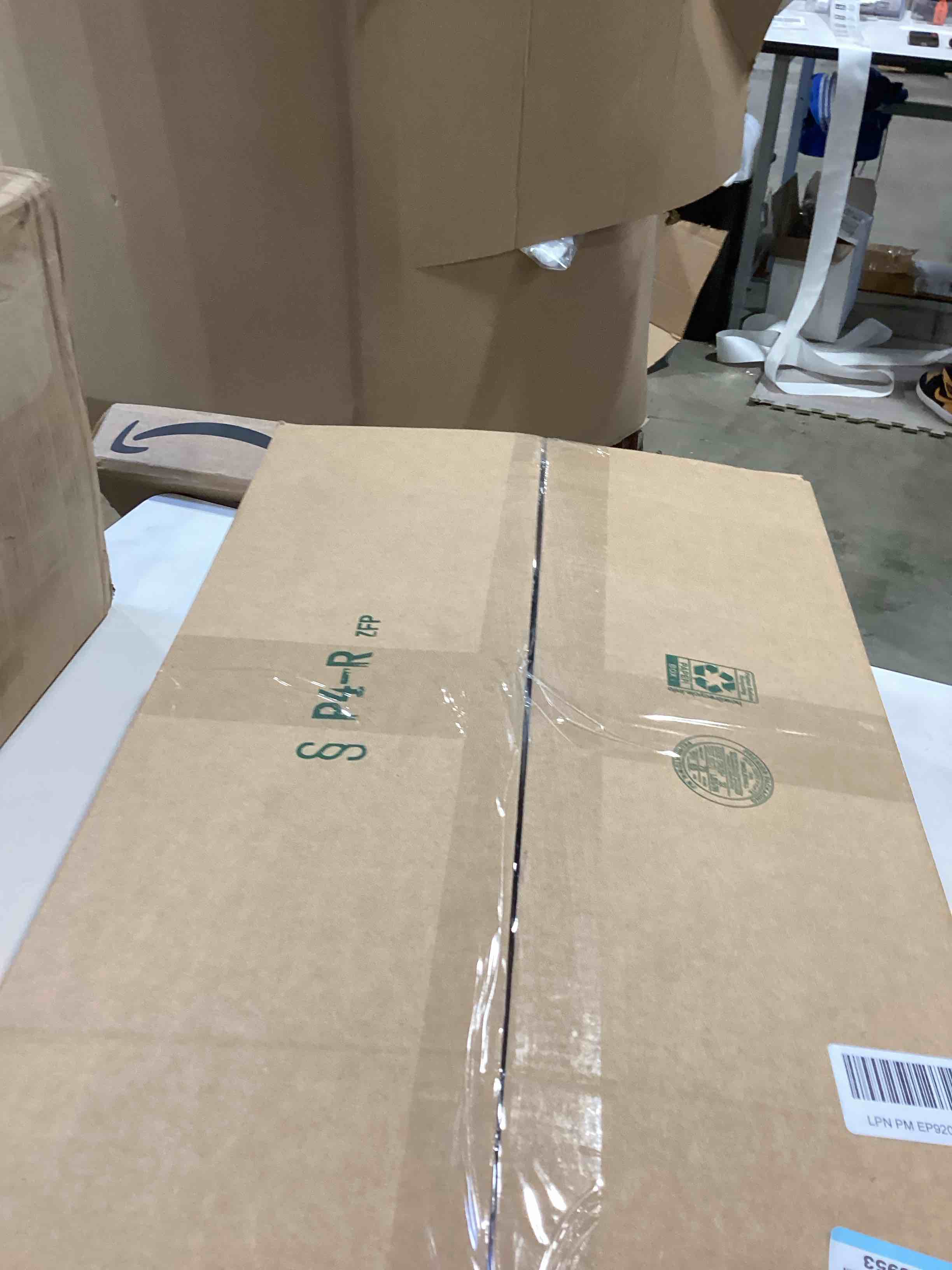 https://s3.amazonaws.com/lotting-images-prod/bidfta/PPE2775221_1760974241735.jpeg