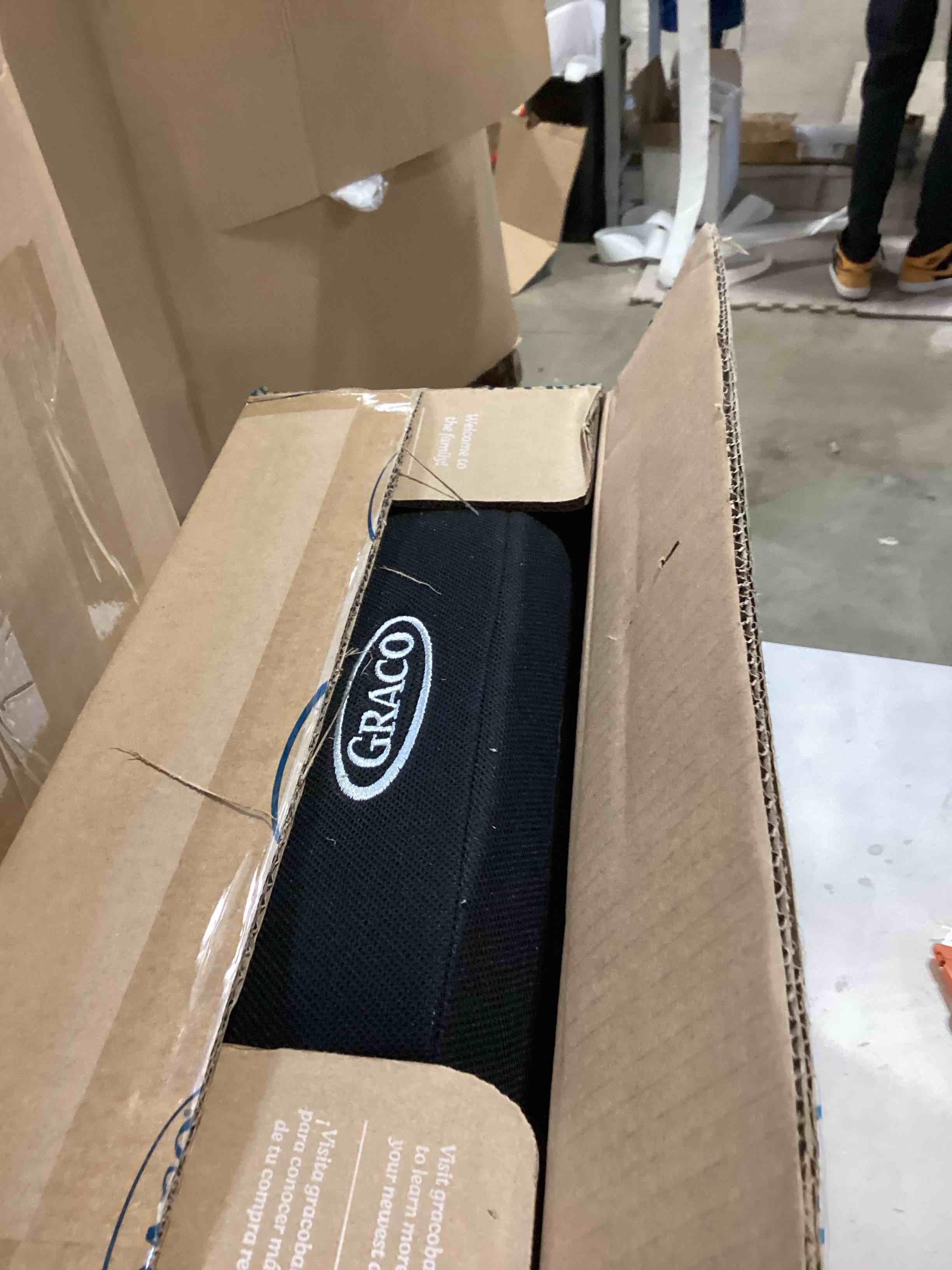 https://s3.amazonaws.com/lotting-images-prod/bidfta/PPE2775225_1760974145614.jpeg