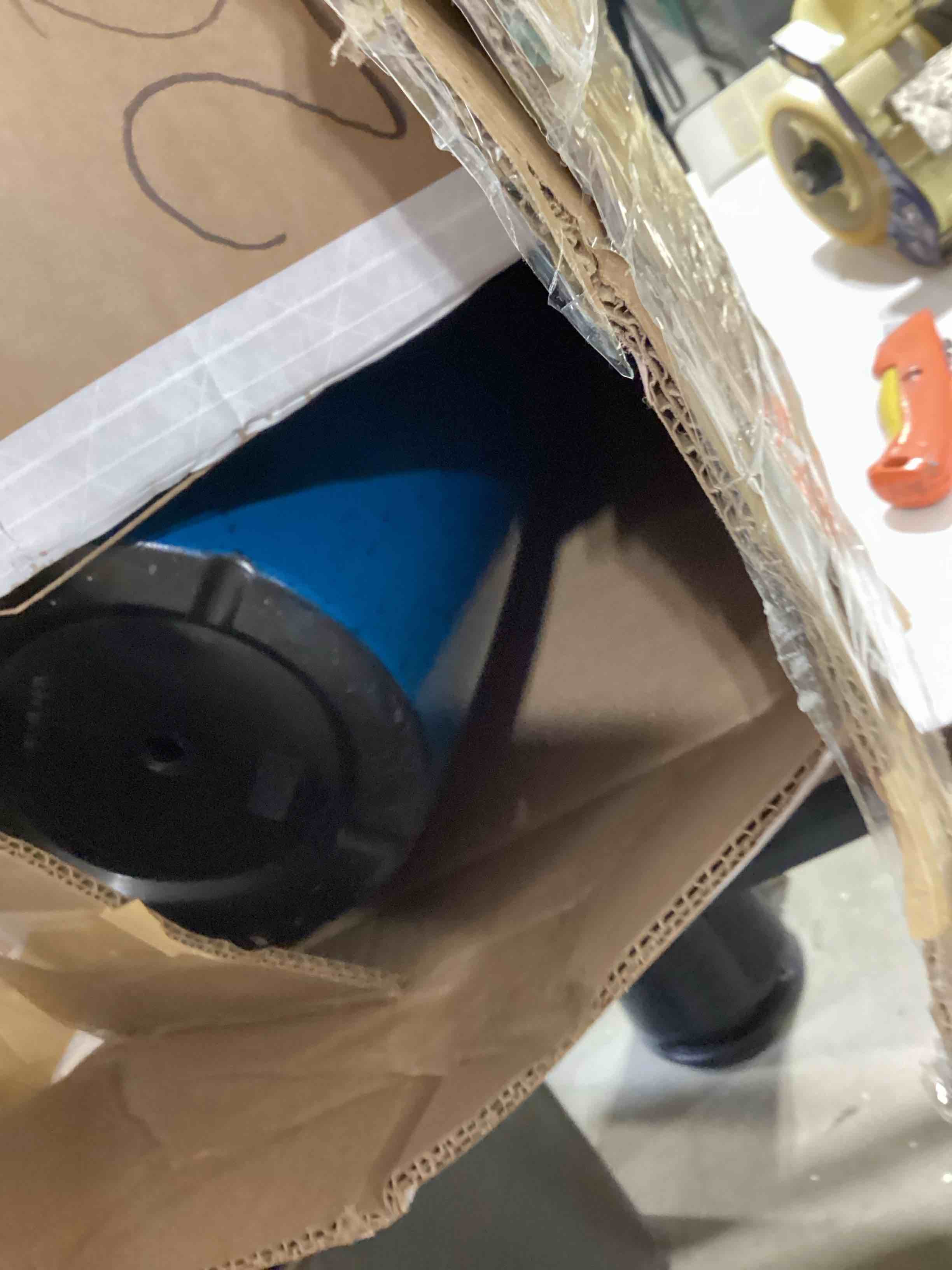 https://s3.amazonaws.com/lotting-images-prod/bidfta/PPE2775332_1760987654197.jpeg