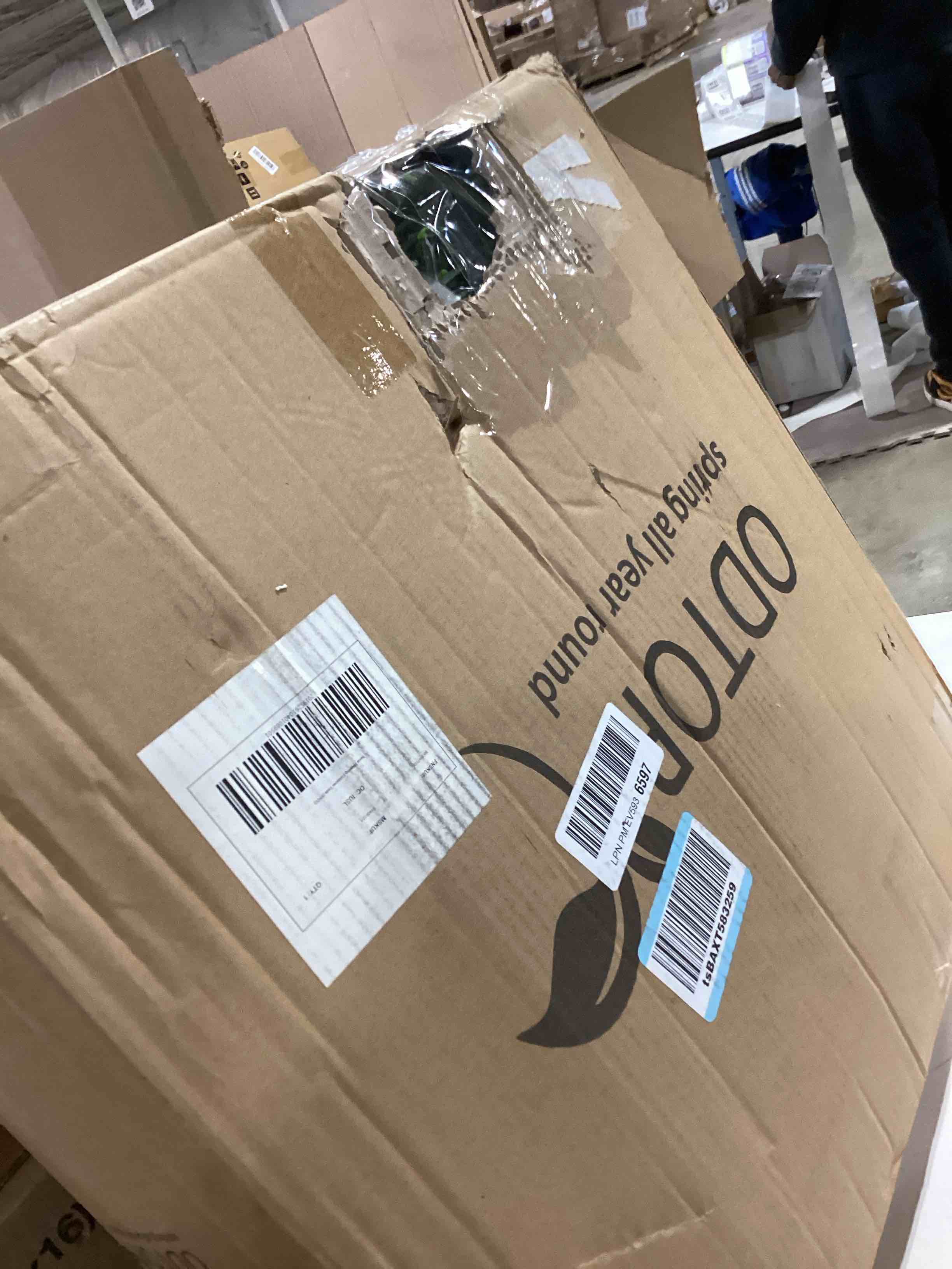 https://s3.amazonaws.com/lotting-images-prod/bidfta/PPE2775333_1760987602787.jpeg