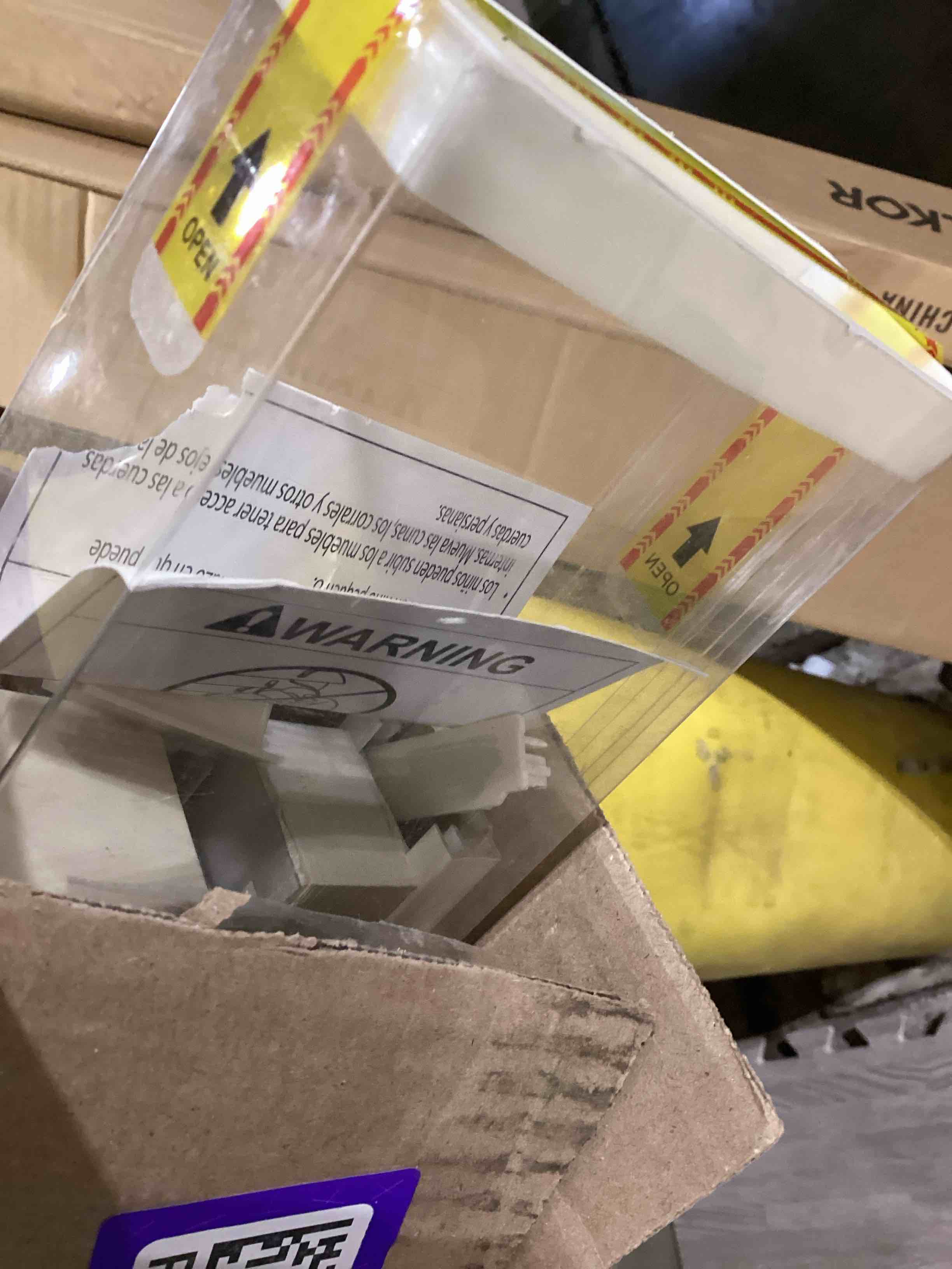 https://s3.amazonaws.com/lotting-images-prod/bidfta/PPE2775685_1761155324609.jpeg