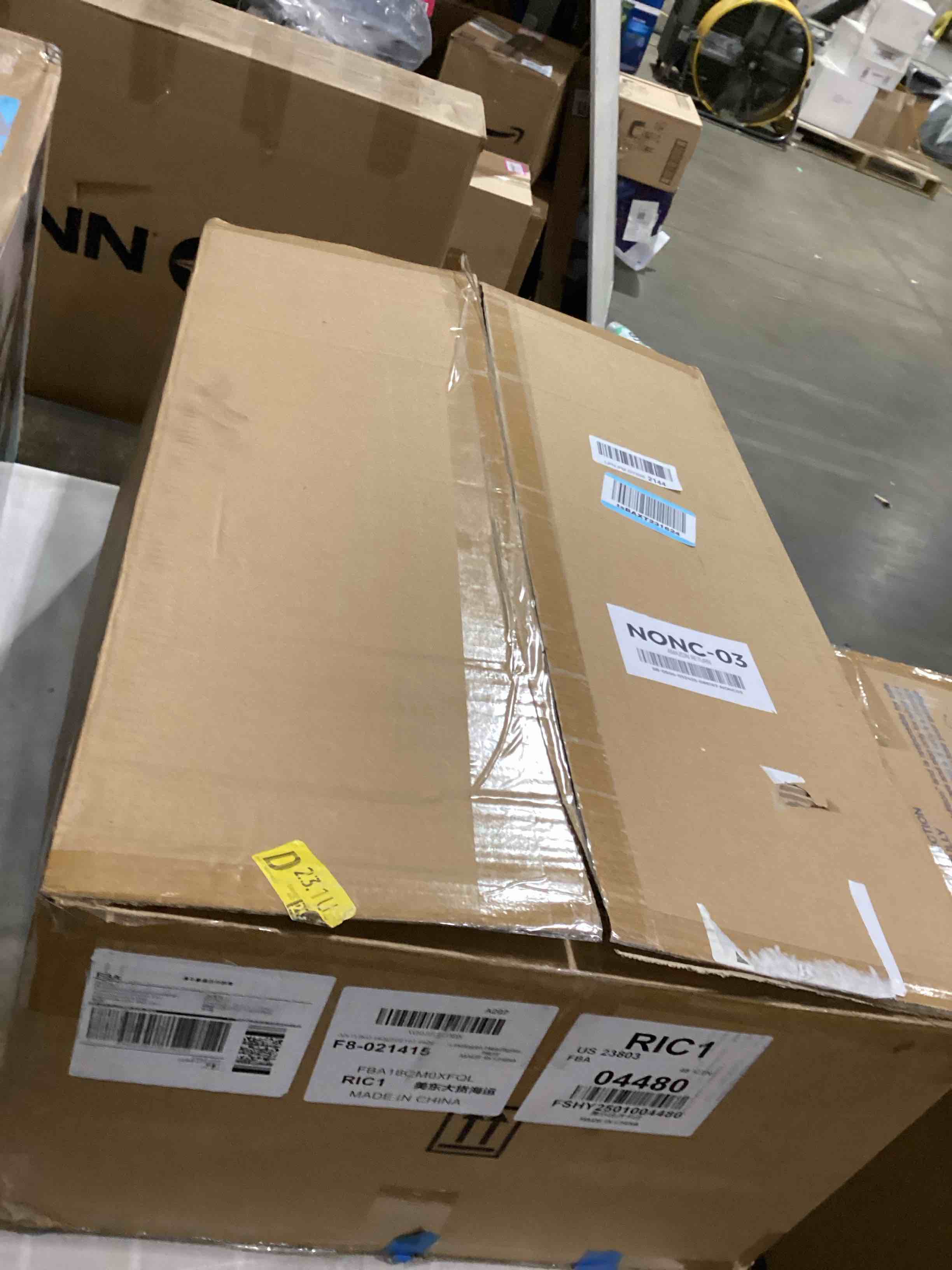 https://s3.amazonaws.com/lotting-images-prod/bidfta/PPE2896970_1747748502842.jpeg