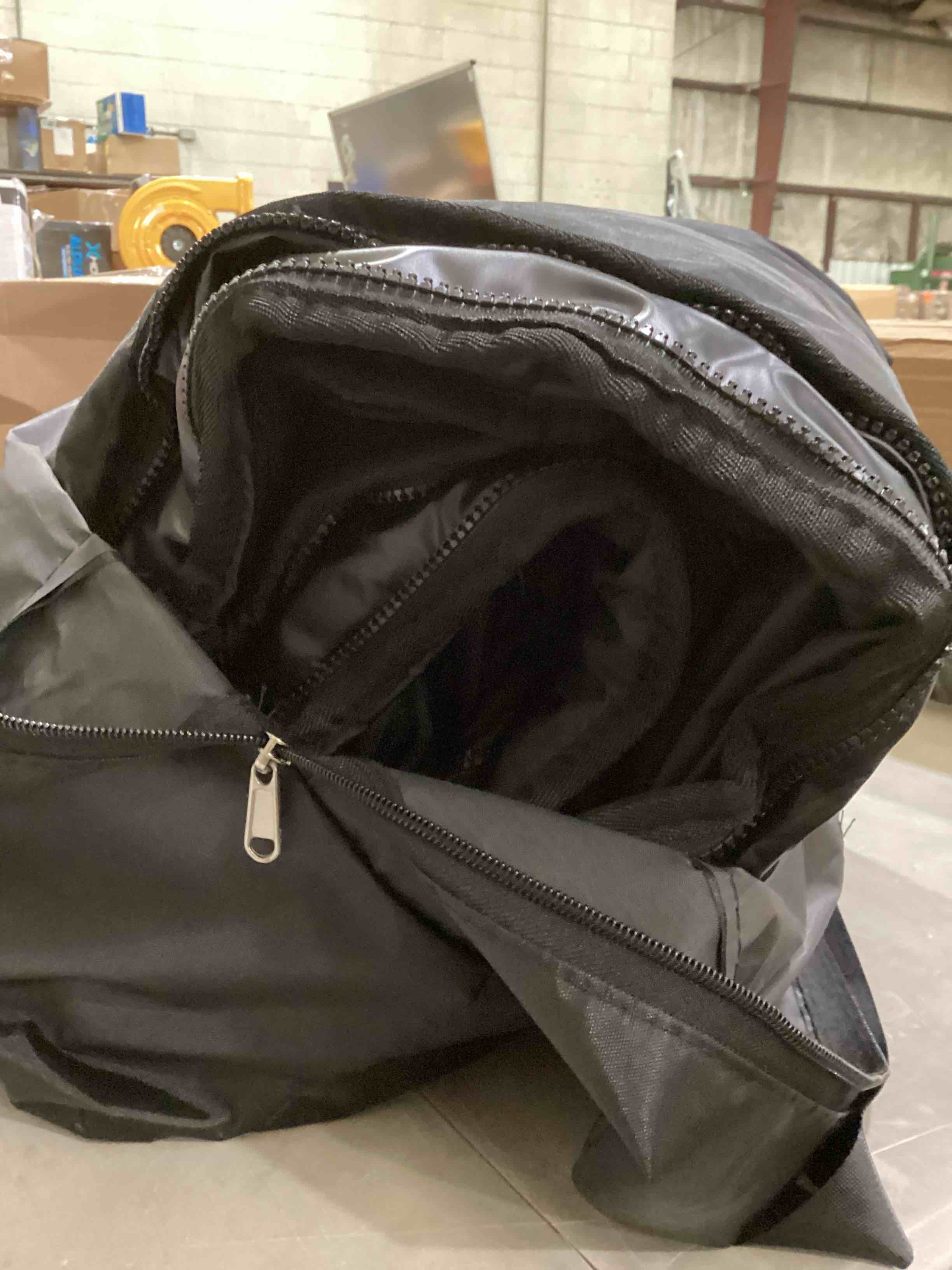https://s3.amazonaws.com/lotting-images-prod/bidfta/PPE2897505_1748971706683.jpeg