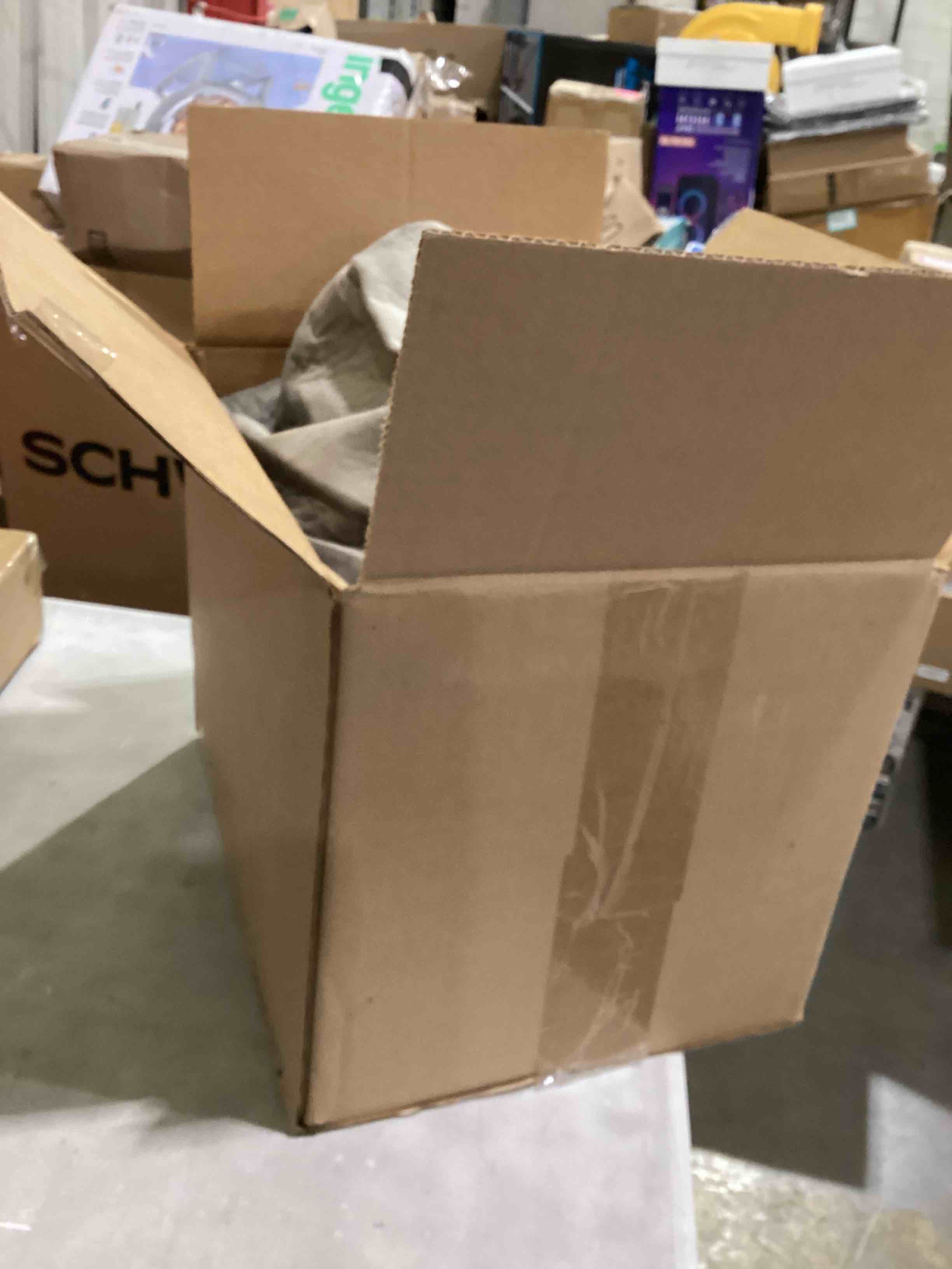 https://s3.amazonaws.com/lotting-images-prod/bidfta/PPE2897991_1749489778903.jpeg