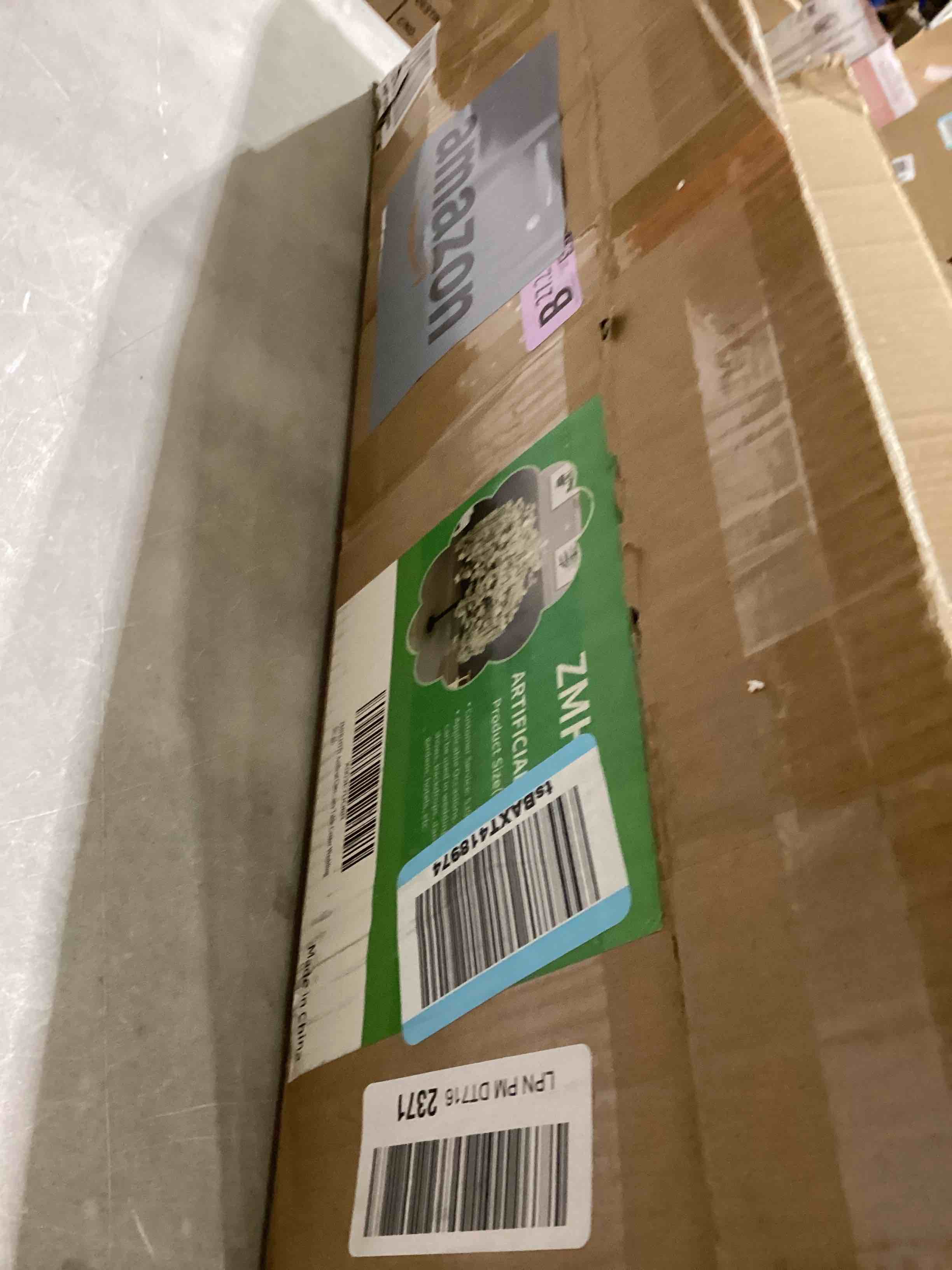https://s3.amazonaws.com/lotting-images-prod/bidfta/PPE2898324_1749648212678.jpeg