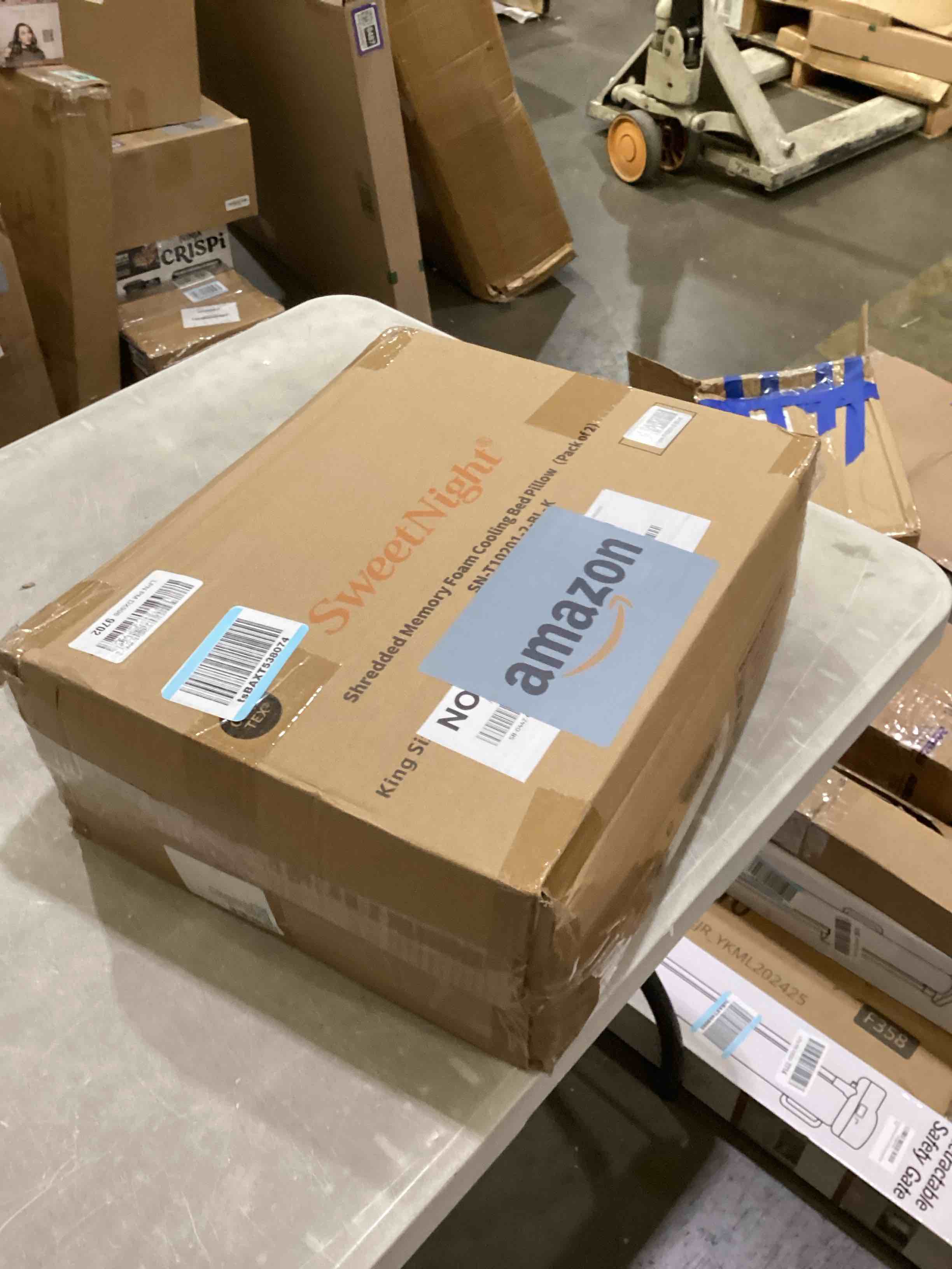 https://s3.amazonaws.com/lotting-images-prod/bidfta/PPE2898371_1749664029323.jpeg