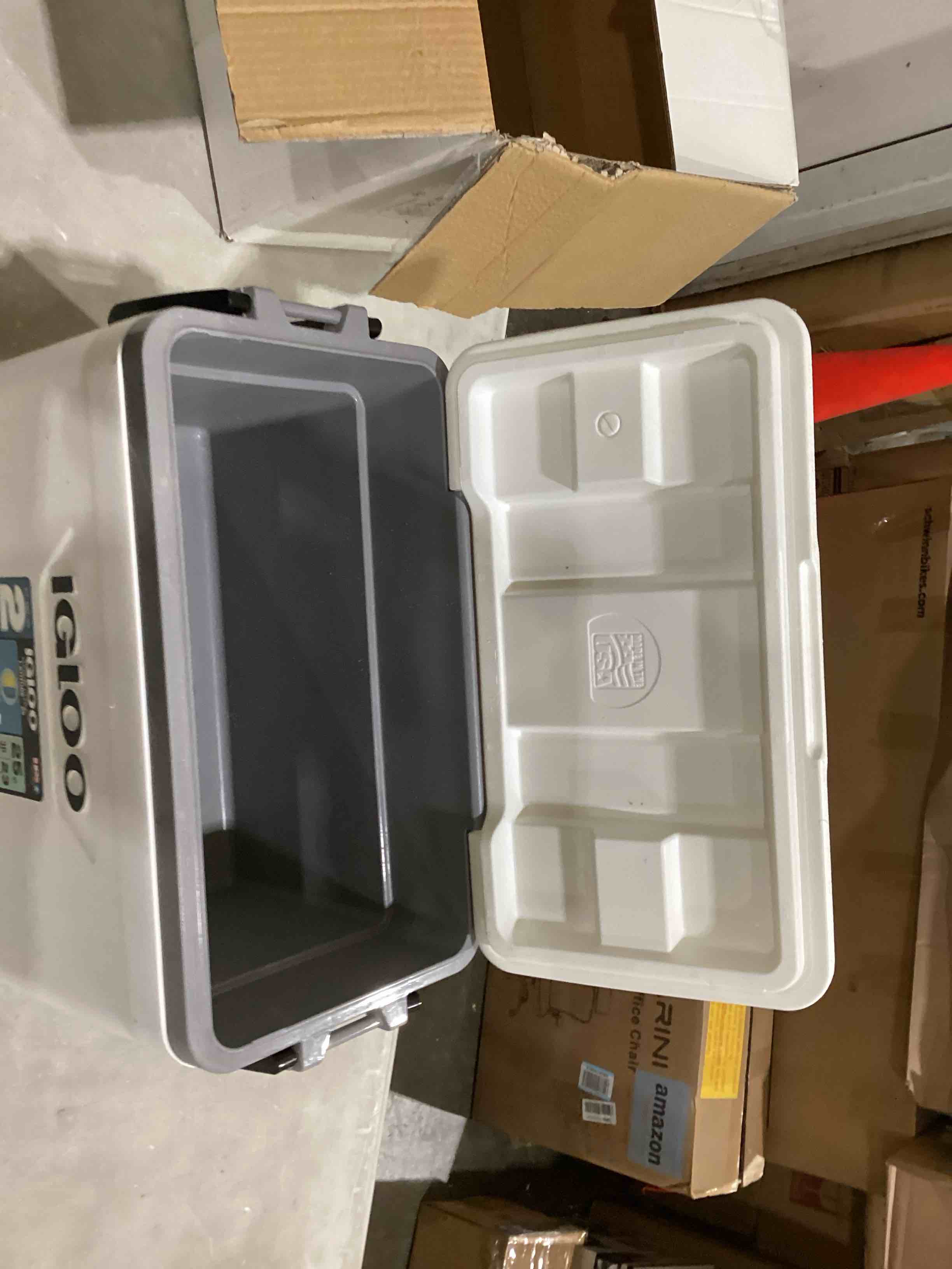 https://s3.amazonaws.com/lotting-images-prod/bidfta/PPE2898682_1750180856421.jpeg
