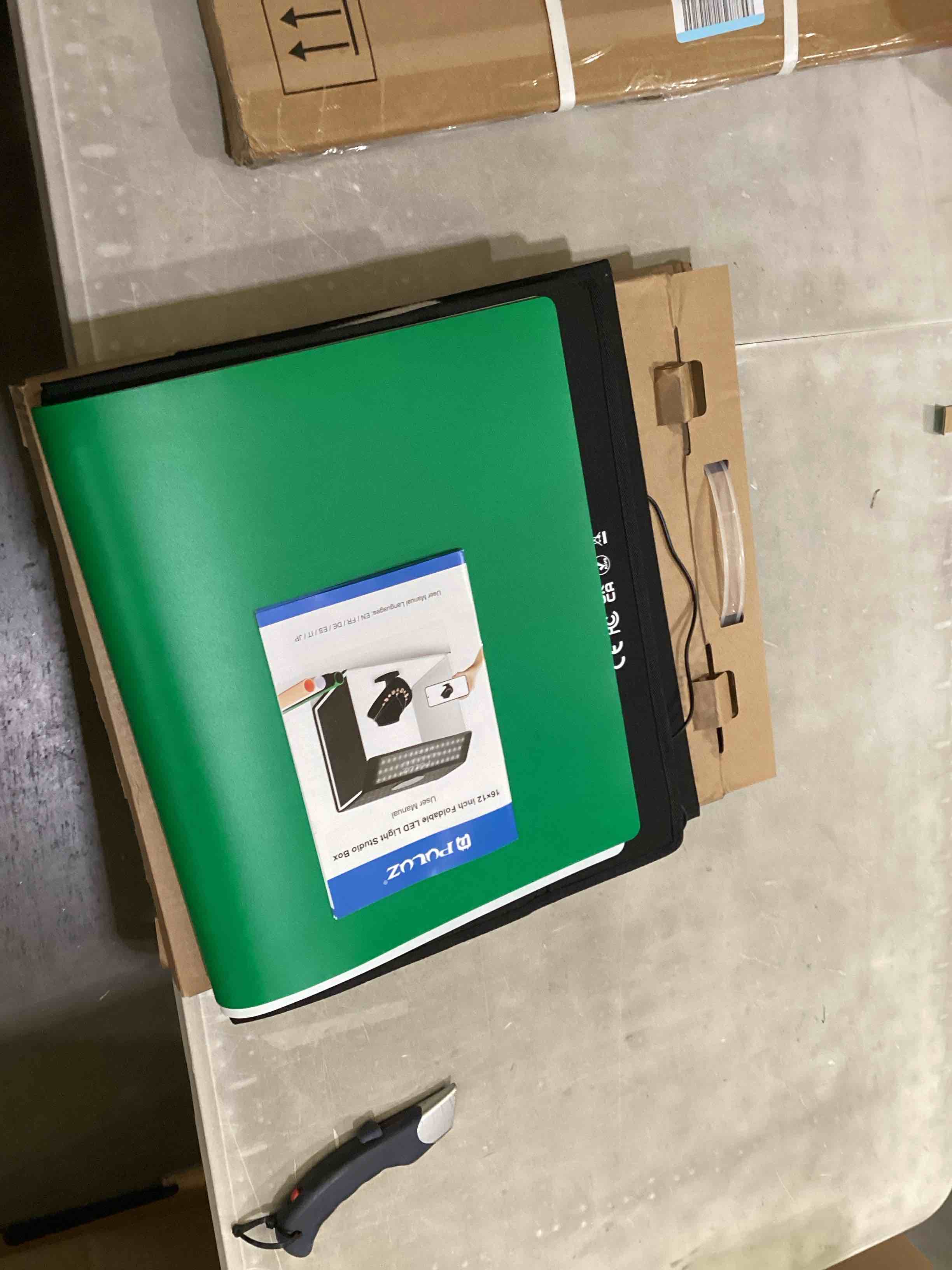 https://s3.amazonaws.com/lotting-images-prod/bidfta/PPE2898784_1750274904942.jpeg