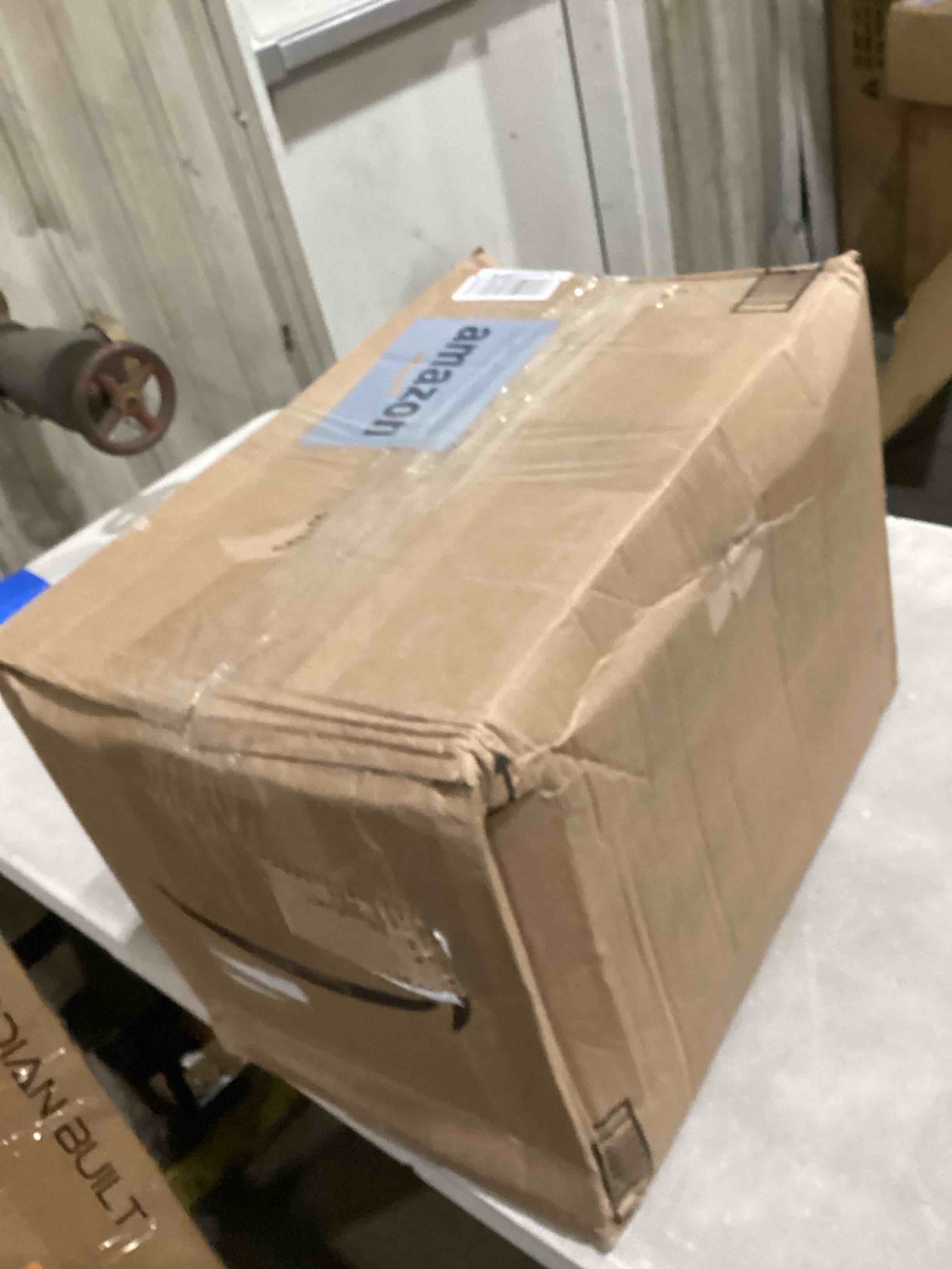 https://s3.amazonaws.com/lotting-images-prod/bidfta/PPE2898805_1750343069132.jpeg