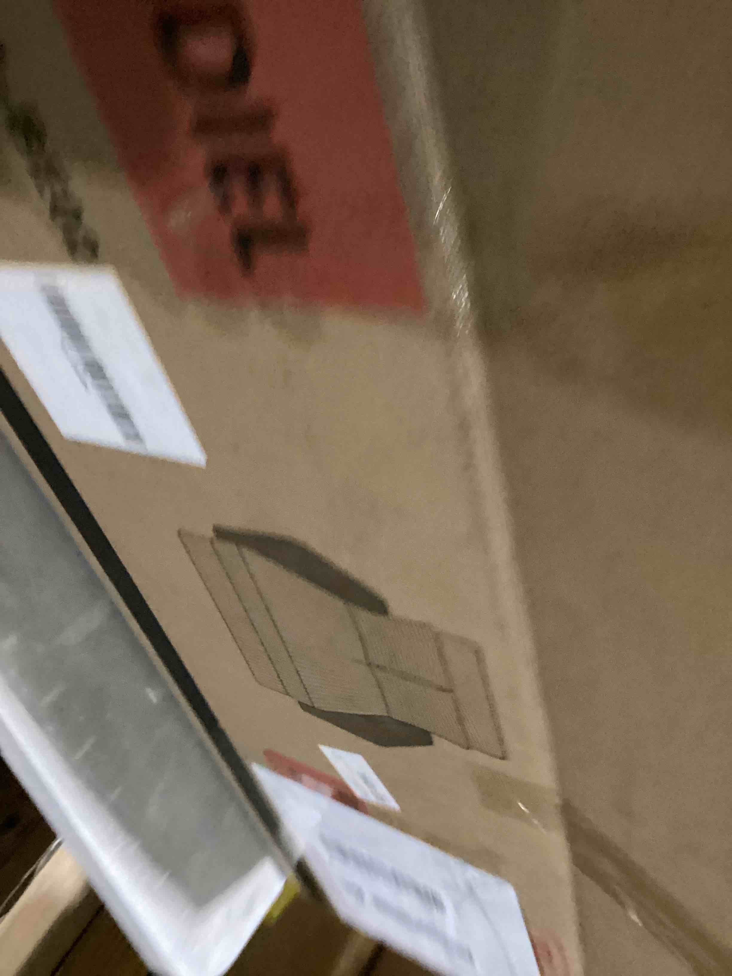 https://s3.amazonaws.com/lotting-images-prod/bidfta/PPE2898855_1750422528025.jpeg
