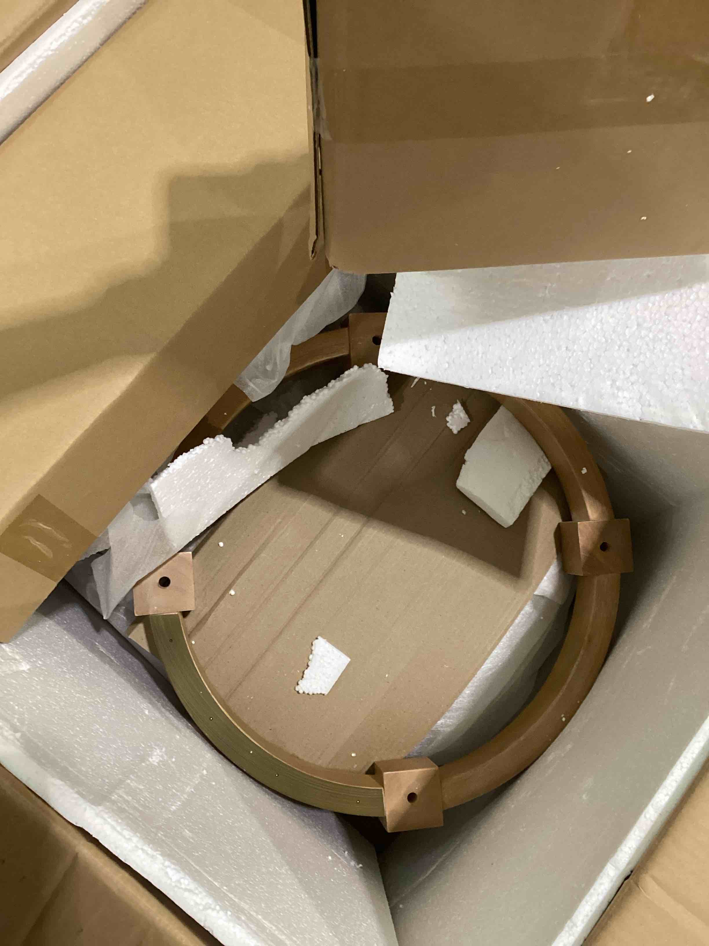 https://s3.amazonaws.com/lotting-images-prod/bidfta/PPE2898882_1750685830456.jpeg
