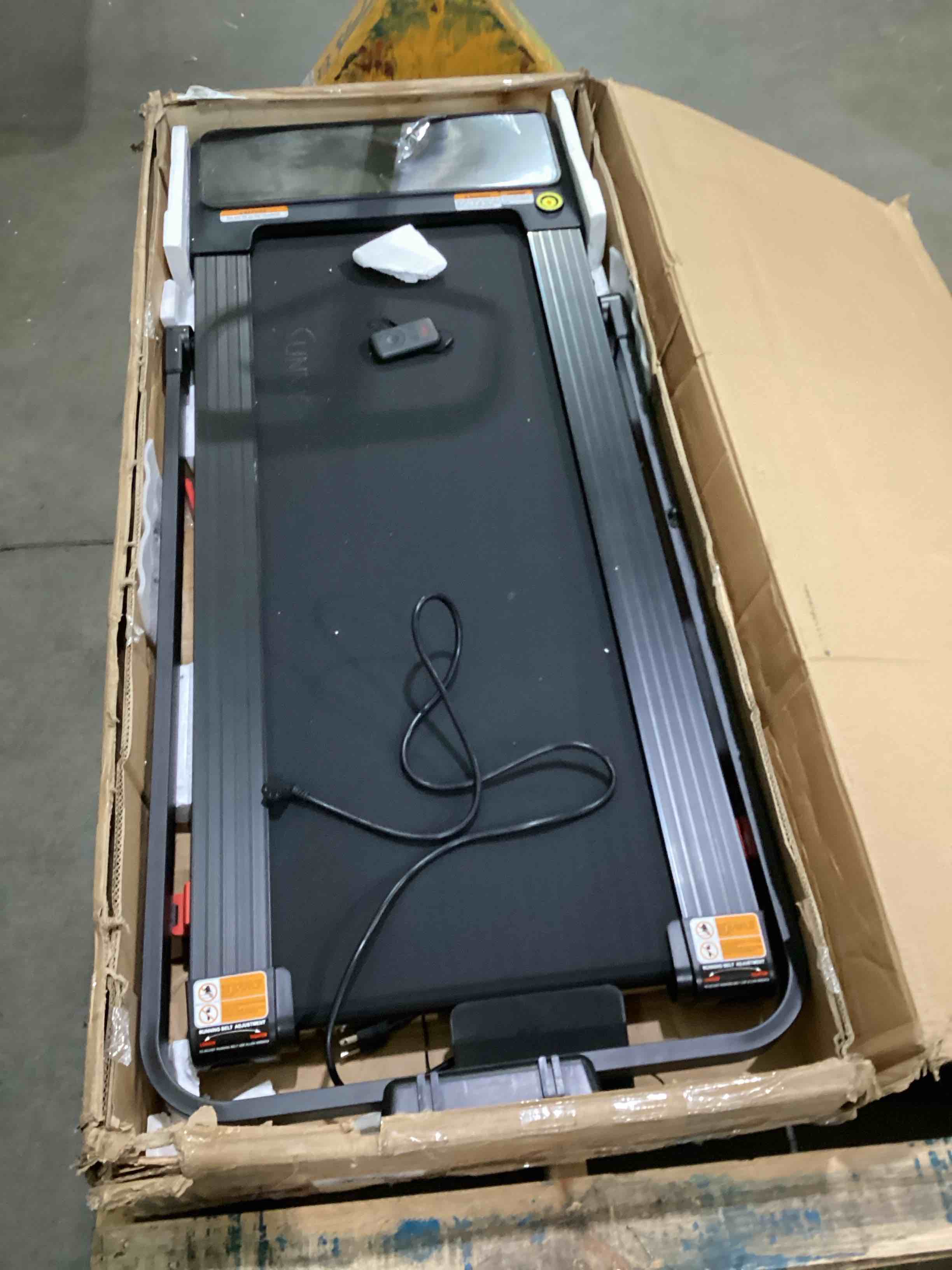https://s3.amazonaws.com/lotting-images-prod/bidfta/PPE2898900_1750696130649.jpeg