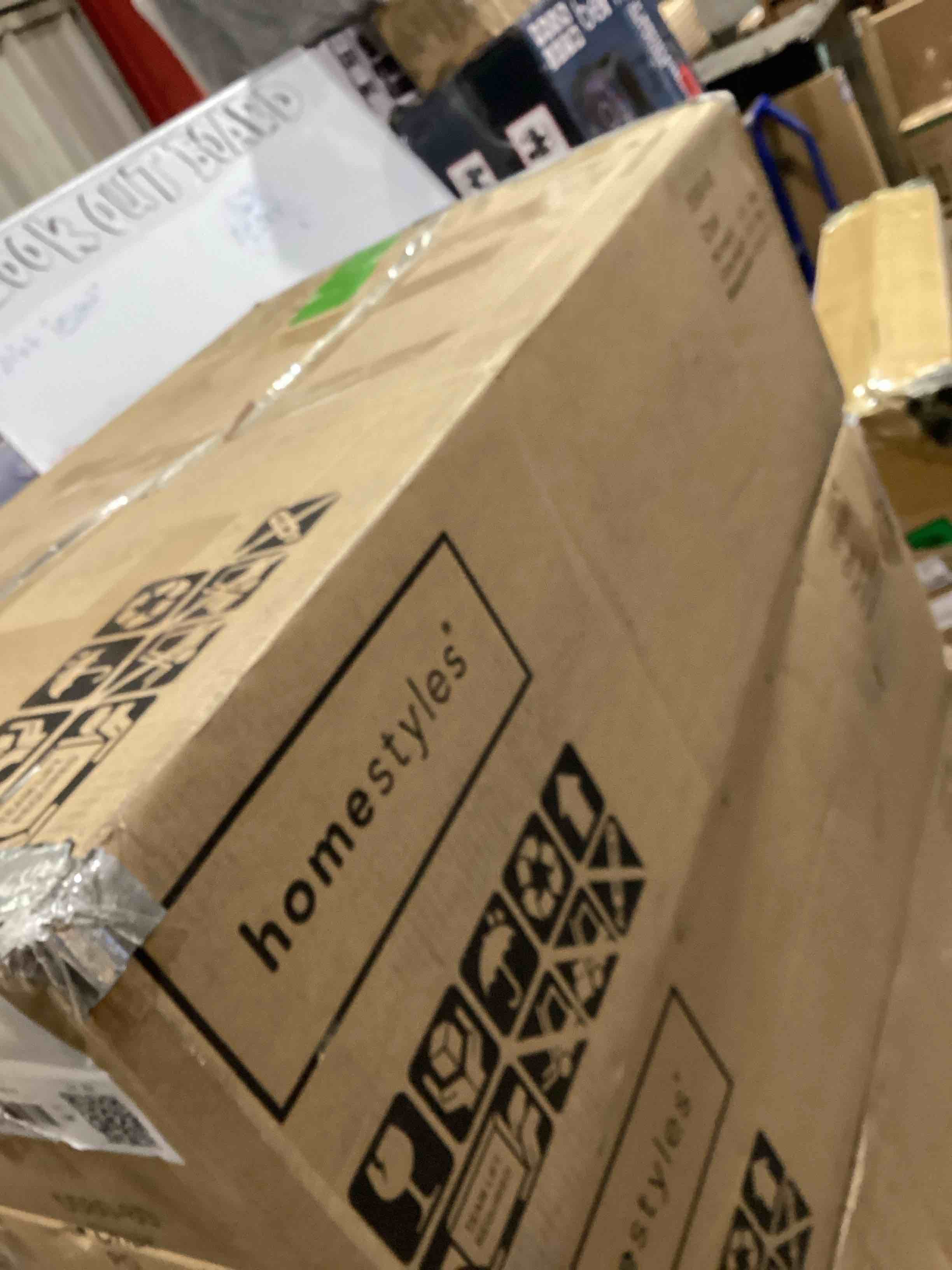 https://s3.amazonaws.com/lotting-images-prod/bidfta/PPE2898939_1750769432641.jpeg