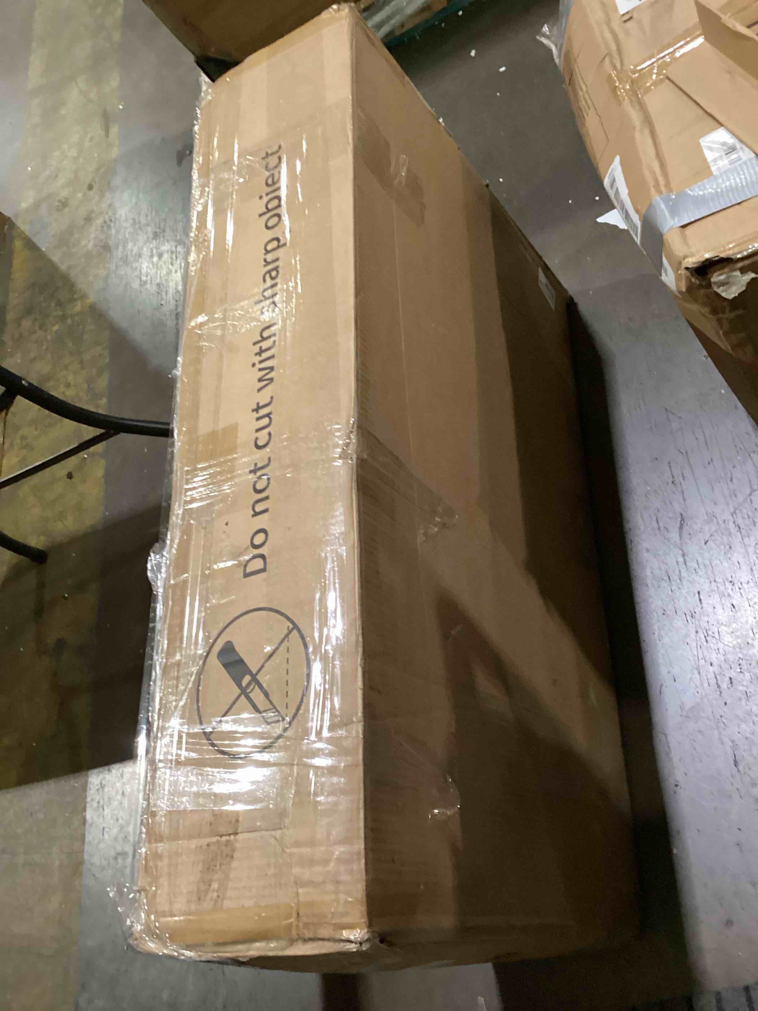 https://s3.amazonaws.com/lotting-images-prod/bidfta/PPE2898943_1750773014298.jpeg