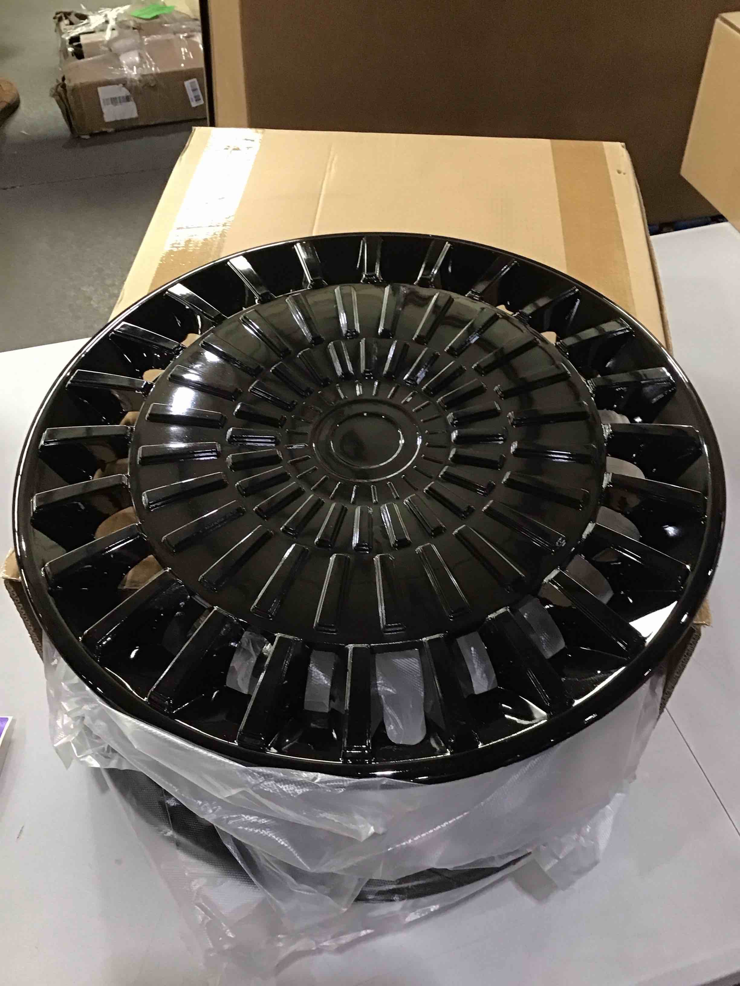 https://s3.amazonaws.com/lotting-images-prod/bidfta/PPE2899519_1746474710009.jpeg