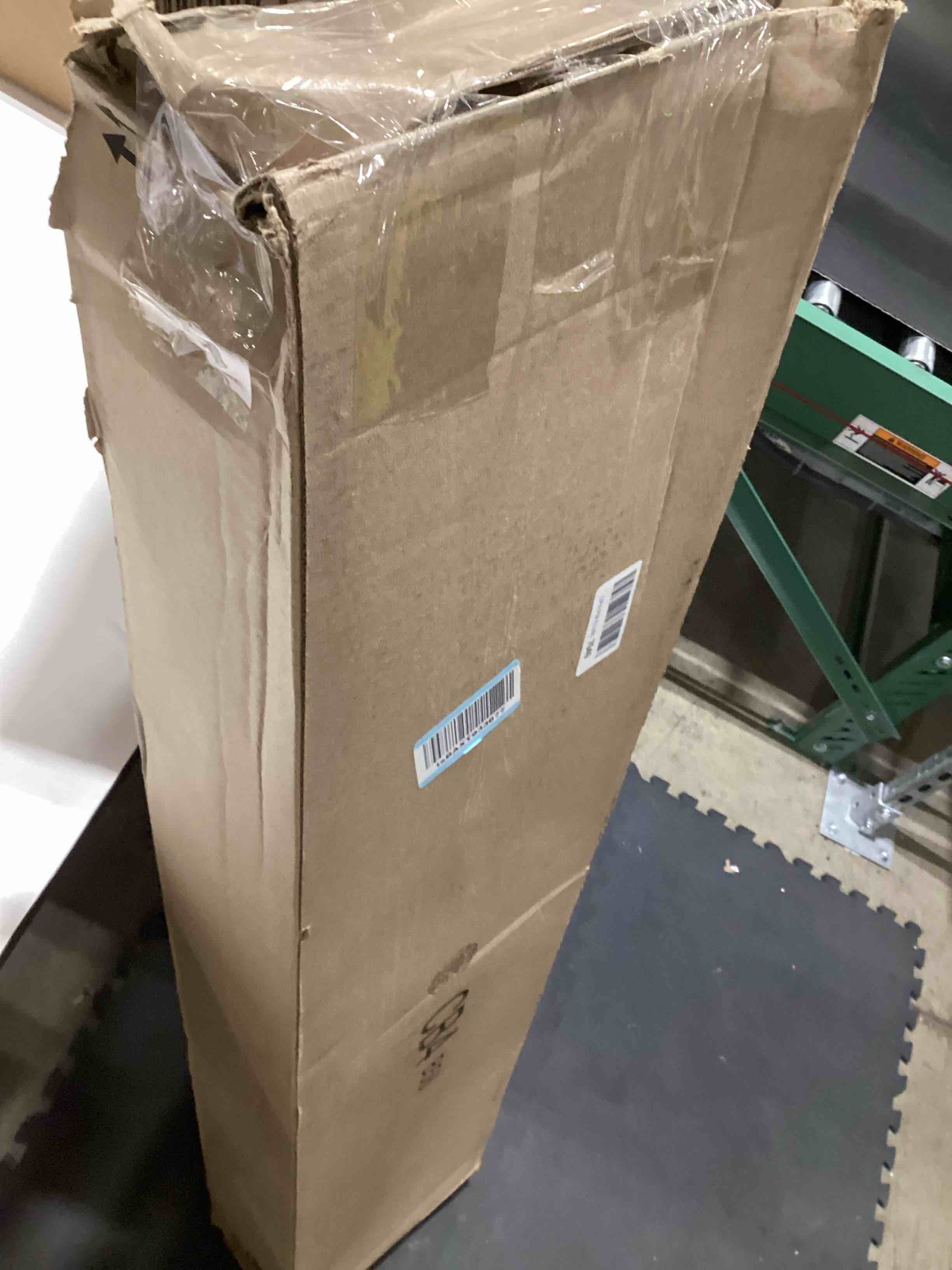 https://s3.amazonaws.com/lotting-images-prod/bidfta/PPE3208029_1759837902403.jpeg