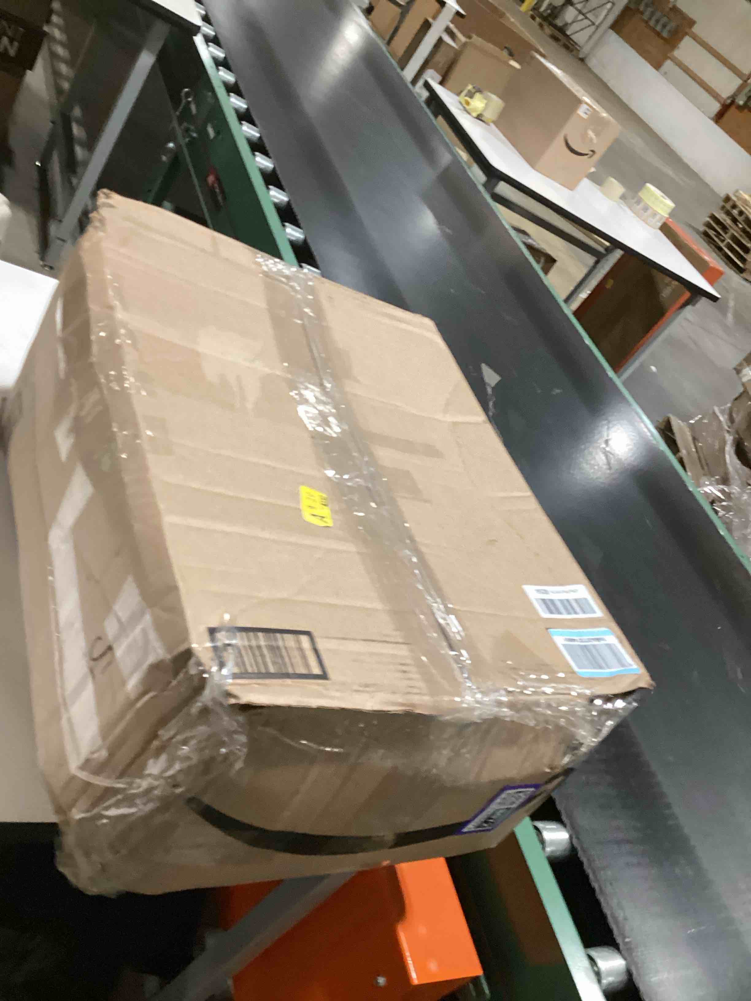 https://s3.amazonaws.com/lotting-images-prod/bidfta/PPE3208072_1759841714015.jpeg