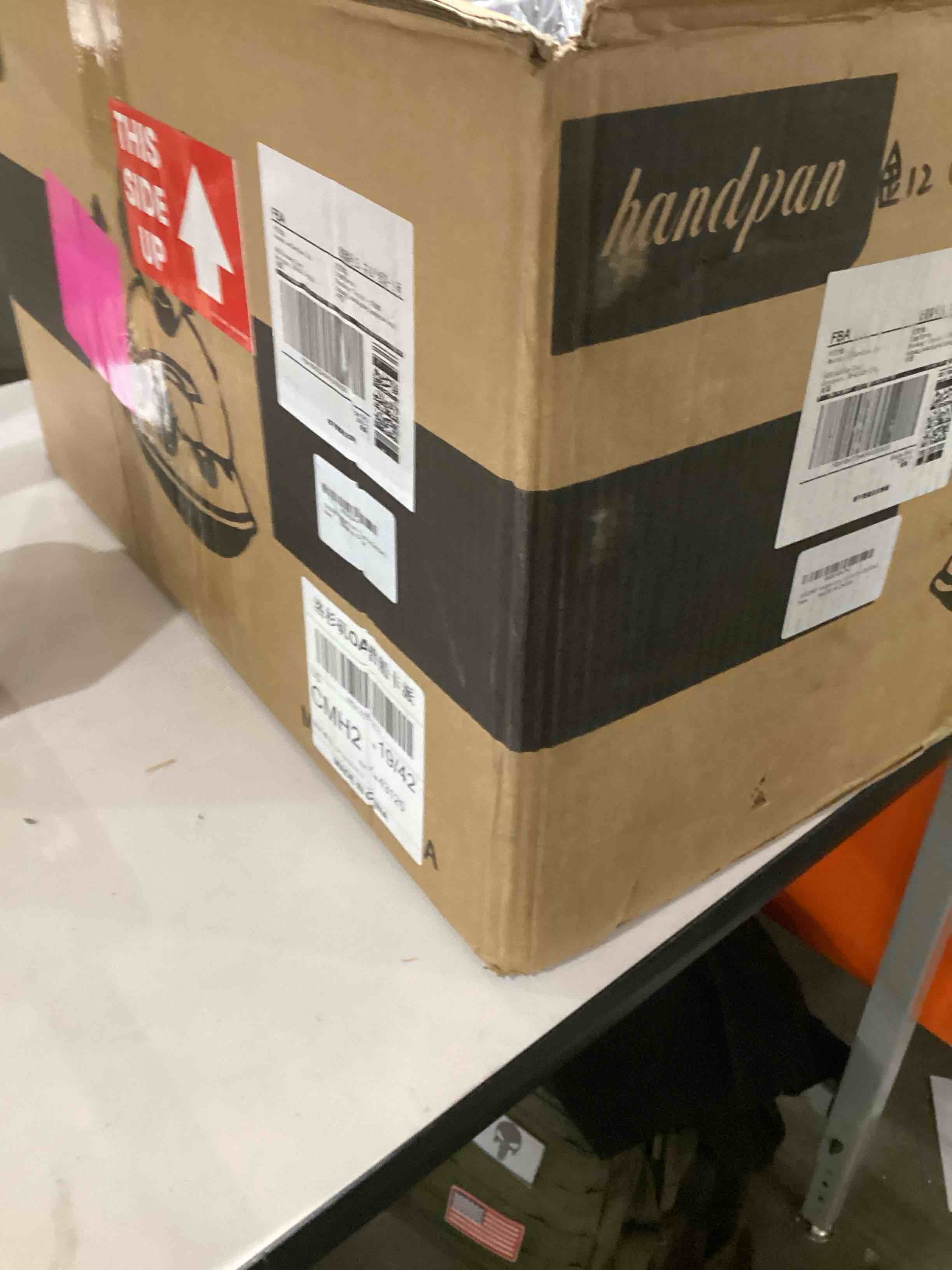 https://s3.amazonaws.com/lotting-images-prod/bidfta/PPE3208093_1759846503717.jpeg