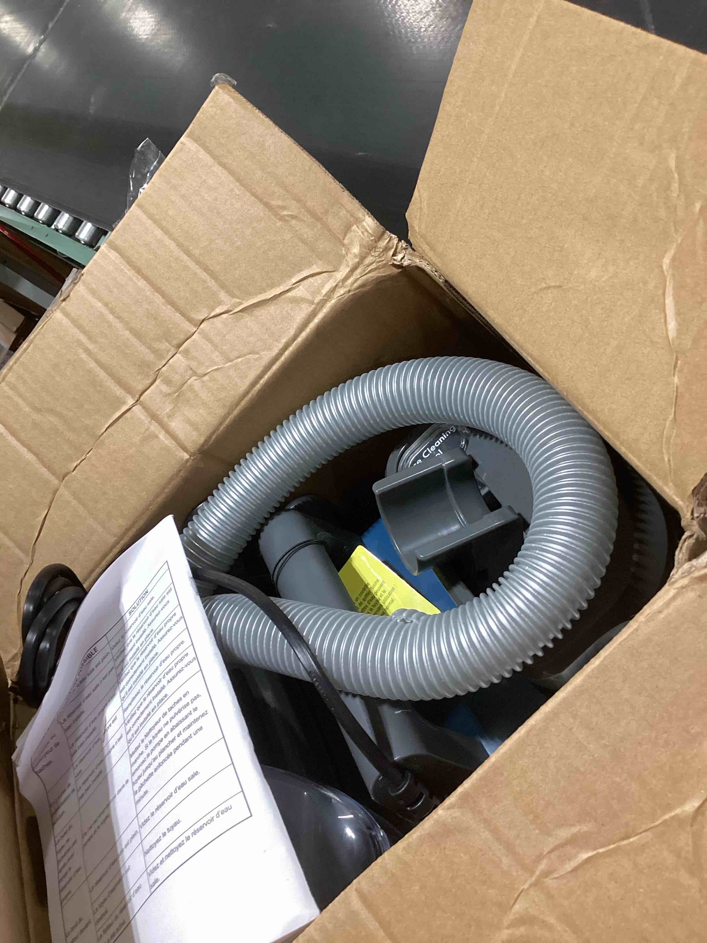 https://s3.amazonaws.com/lotting-images-prod/bidfta/PPE3208293_1759933291554.jpeg