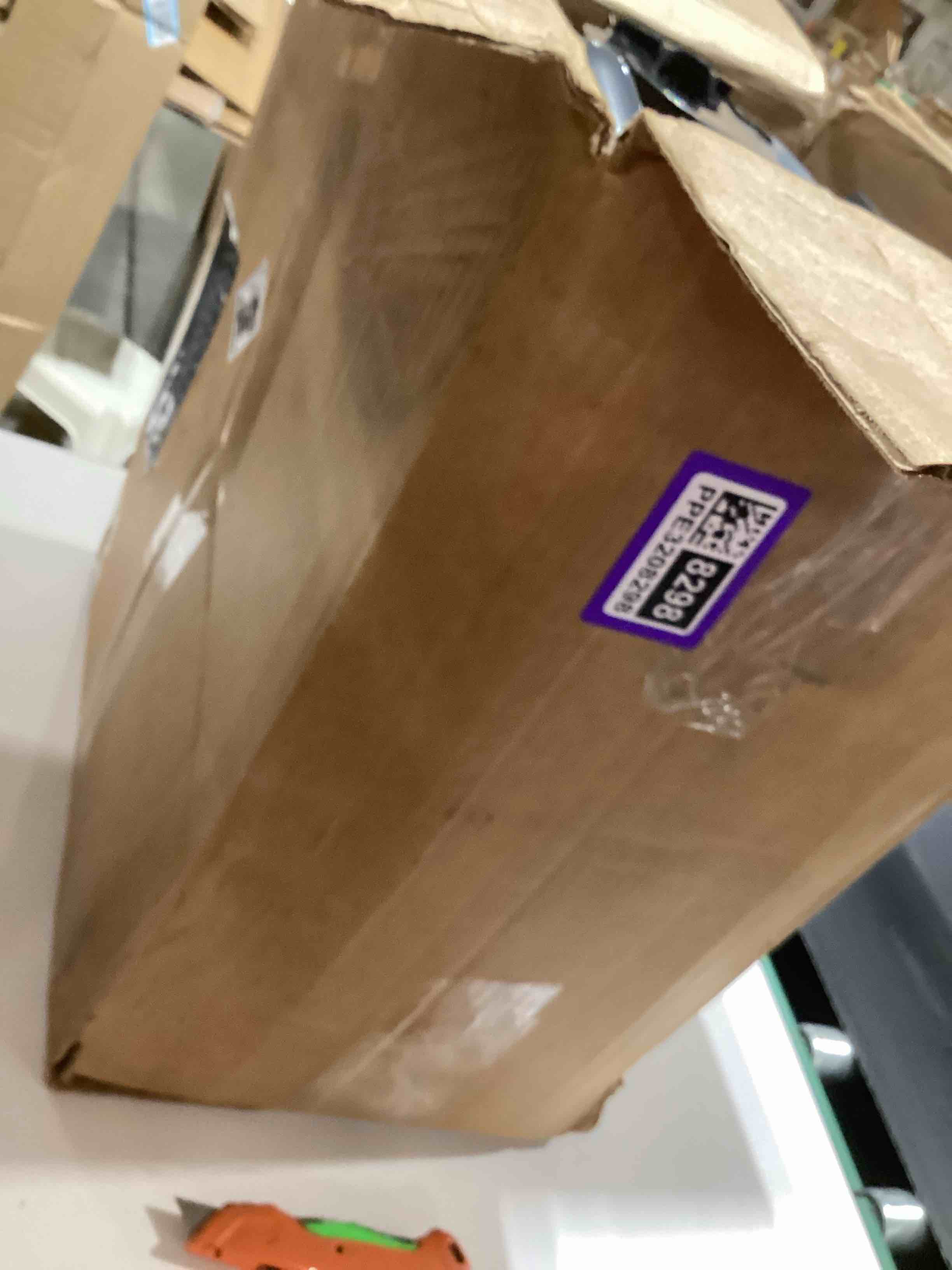 https://s3.amazonaws.com/lotting-images-prod/bidfta/PPE3208298_1759933988403.jpeg