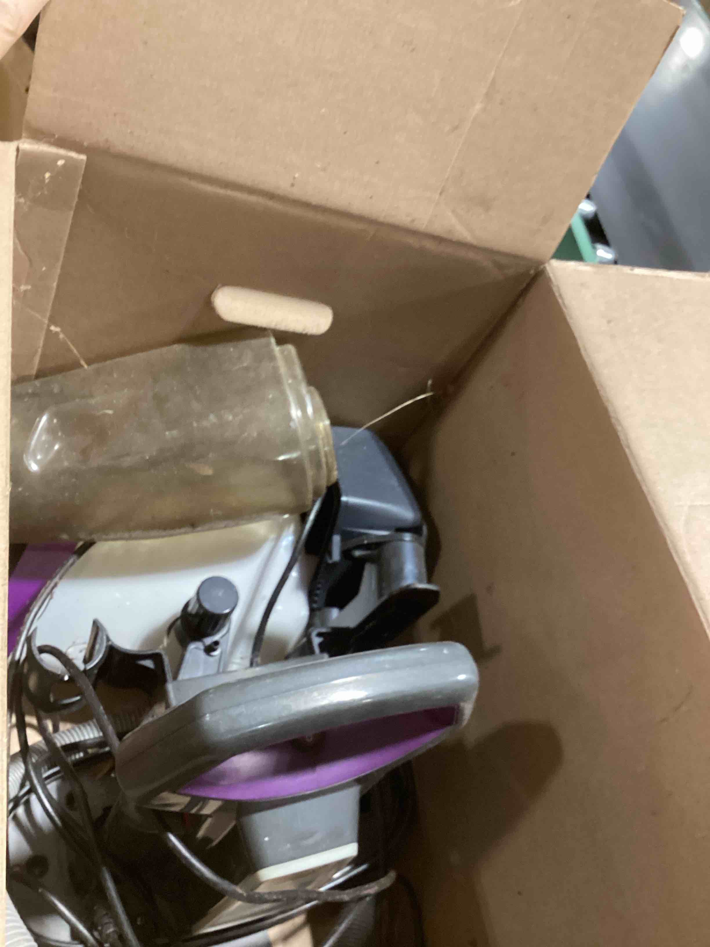 https://s3.amazonaws.com/lotting-images-prod/bidfta/PPE3208313_1759935728479.jpeg