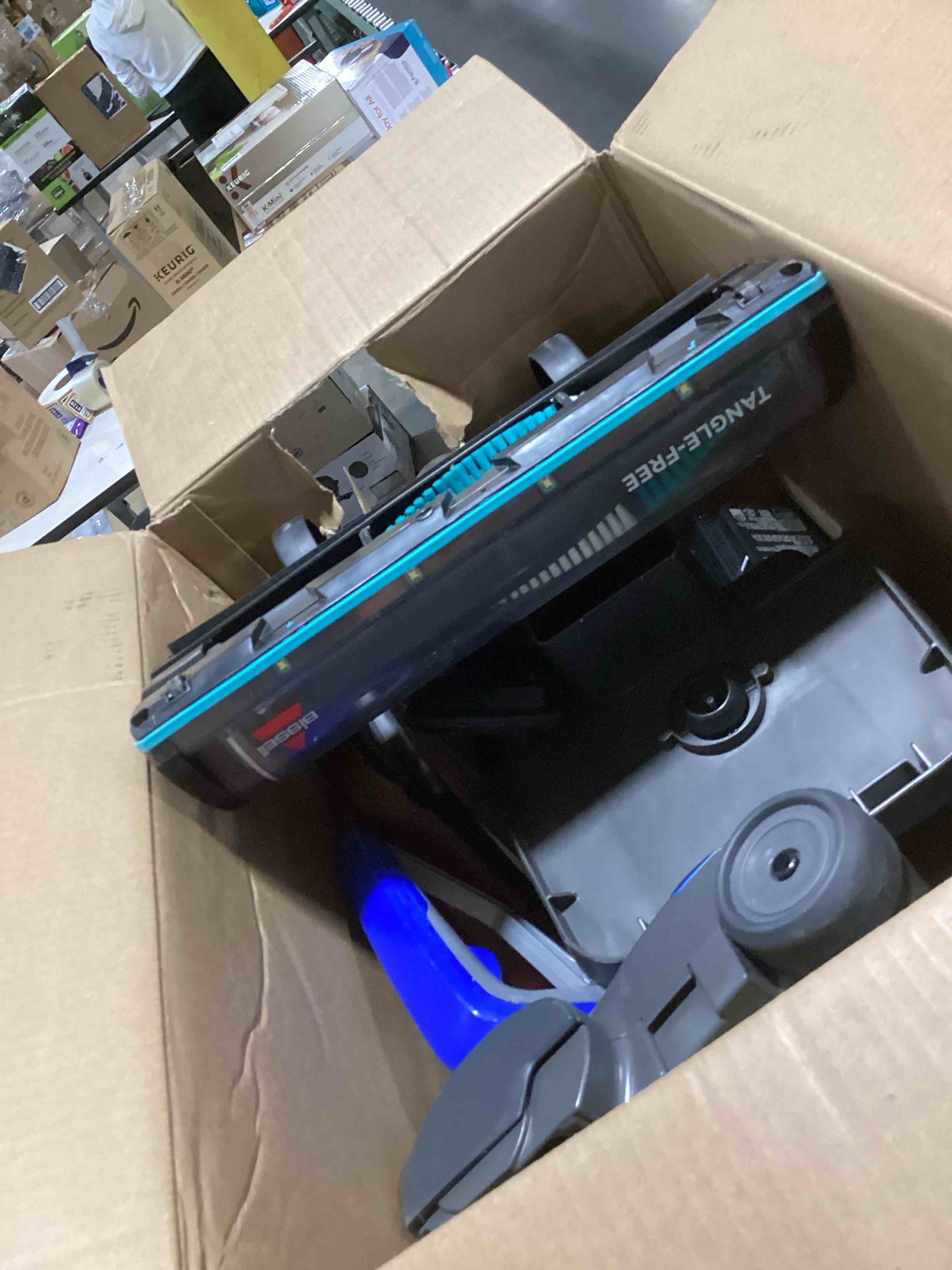 https://s3.amazonaws.com/lotting-images-prod/bidfta/PPE3208373_1759942122567.jpeg