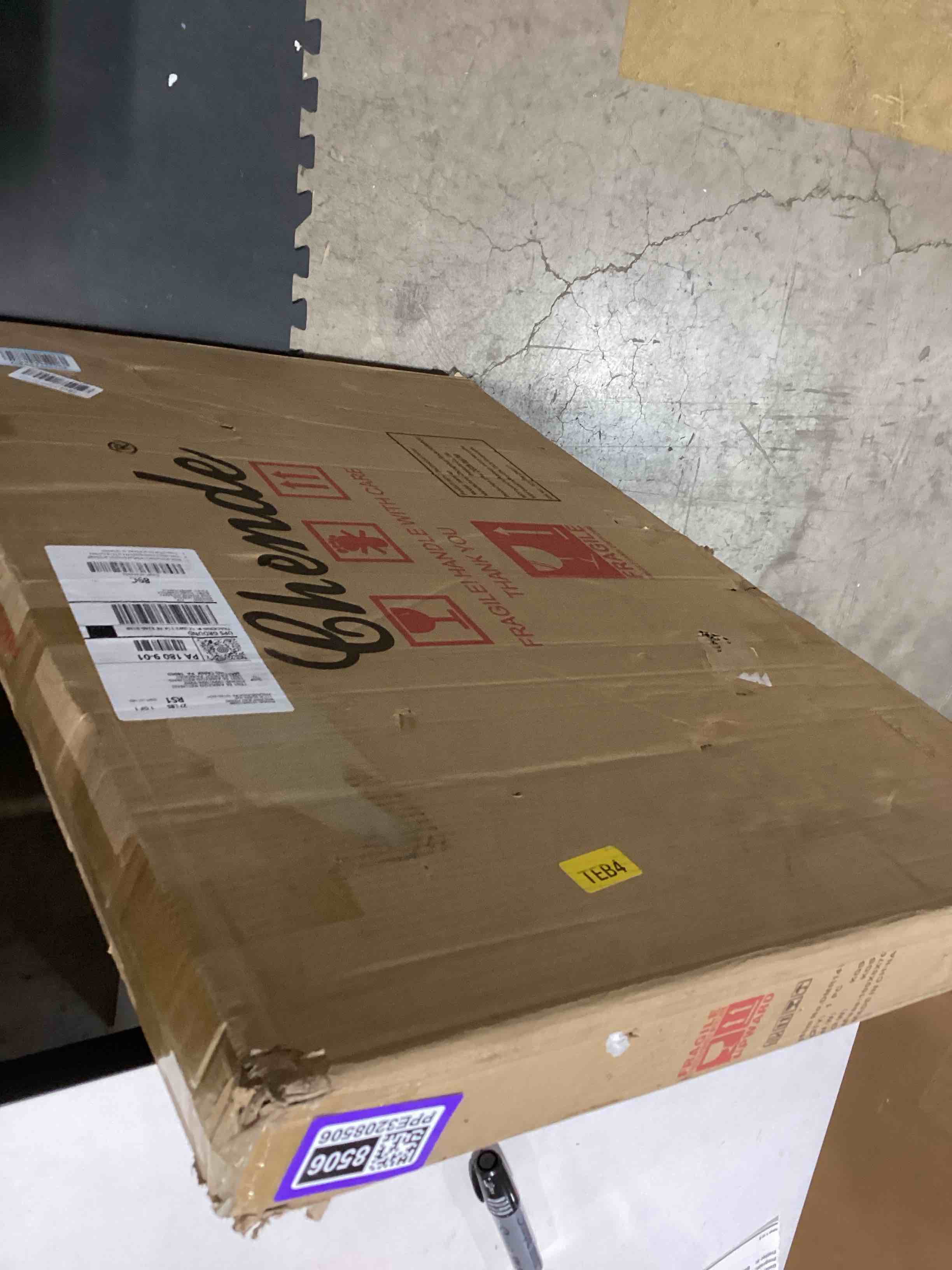 https://s3.amazonaws.com/lotting-images-prod/bidfta/PPE3208506_1760018272705.jpeg