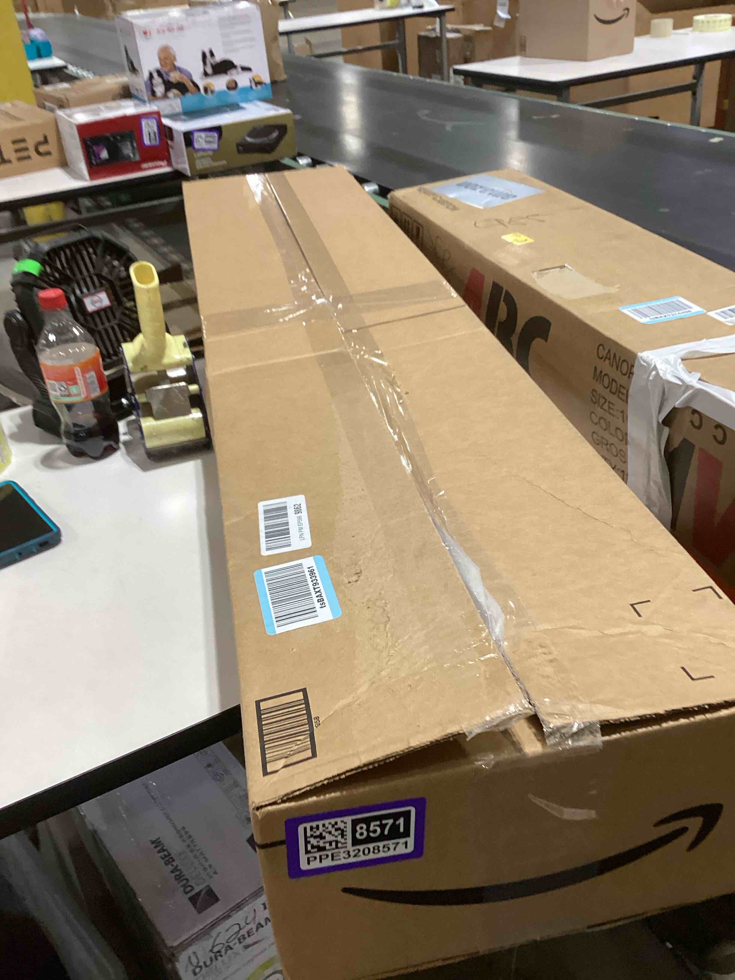 https://s3.amazonaws.com/lotting-images-prod/bidfta/PPE3208571_1760023810094.jpeg