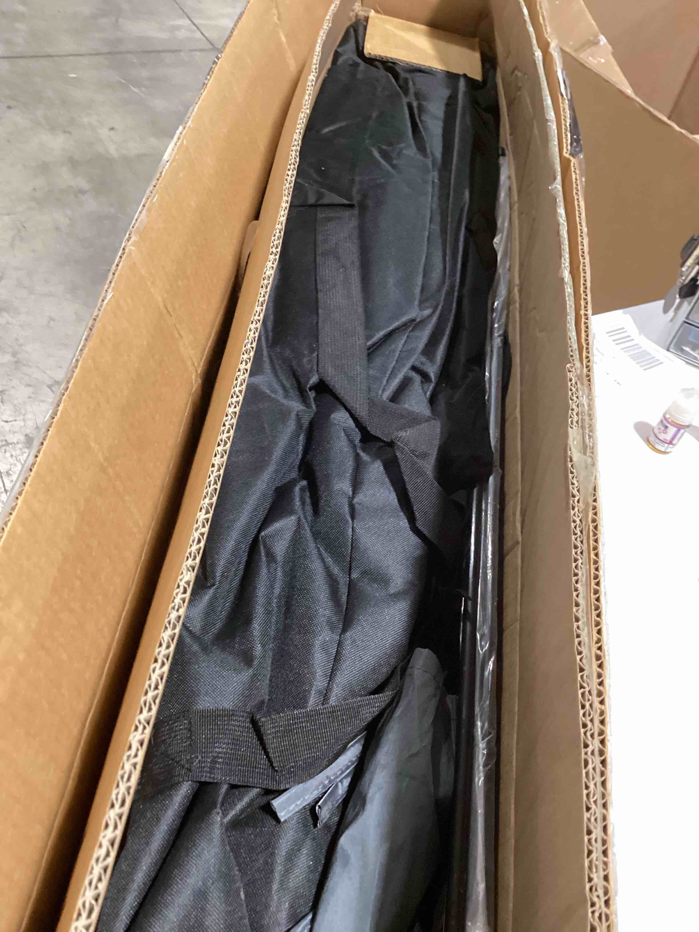 https://s3.amazonaws.com/lotting-images-prod/bidfta/PPE3208579_1760026757792.jpeg