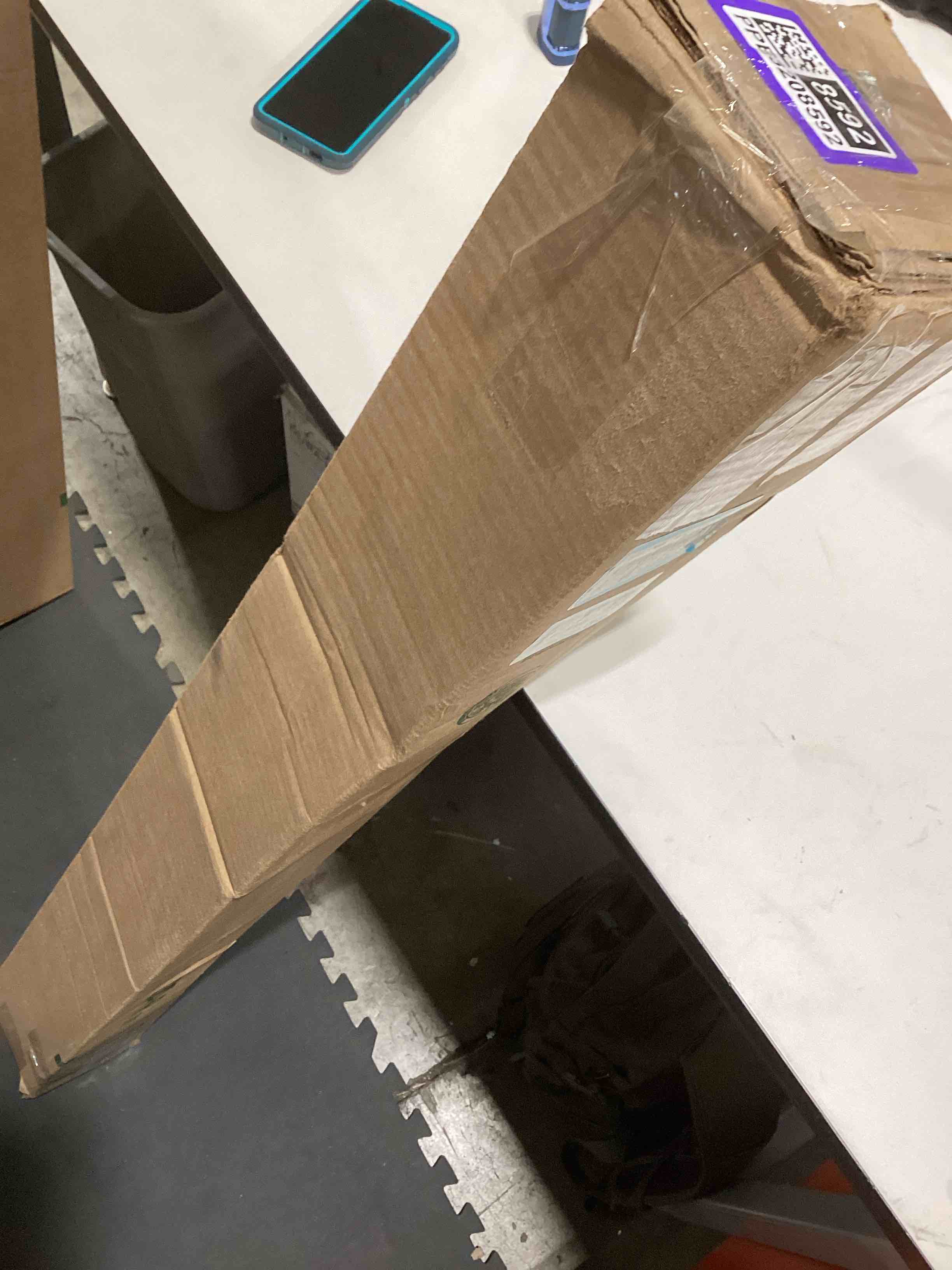 https://s3.amazonaws.com/lotting-images-prod/bidfta/PPE3208592_1760028748995.jpeg