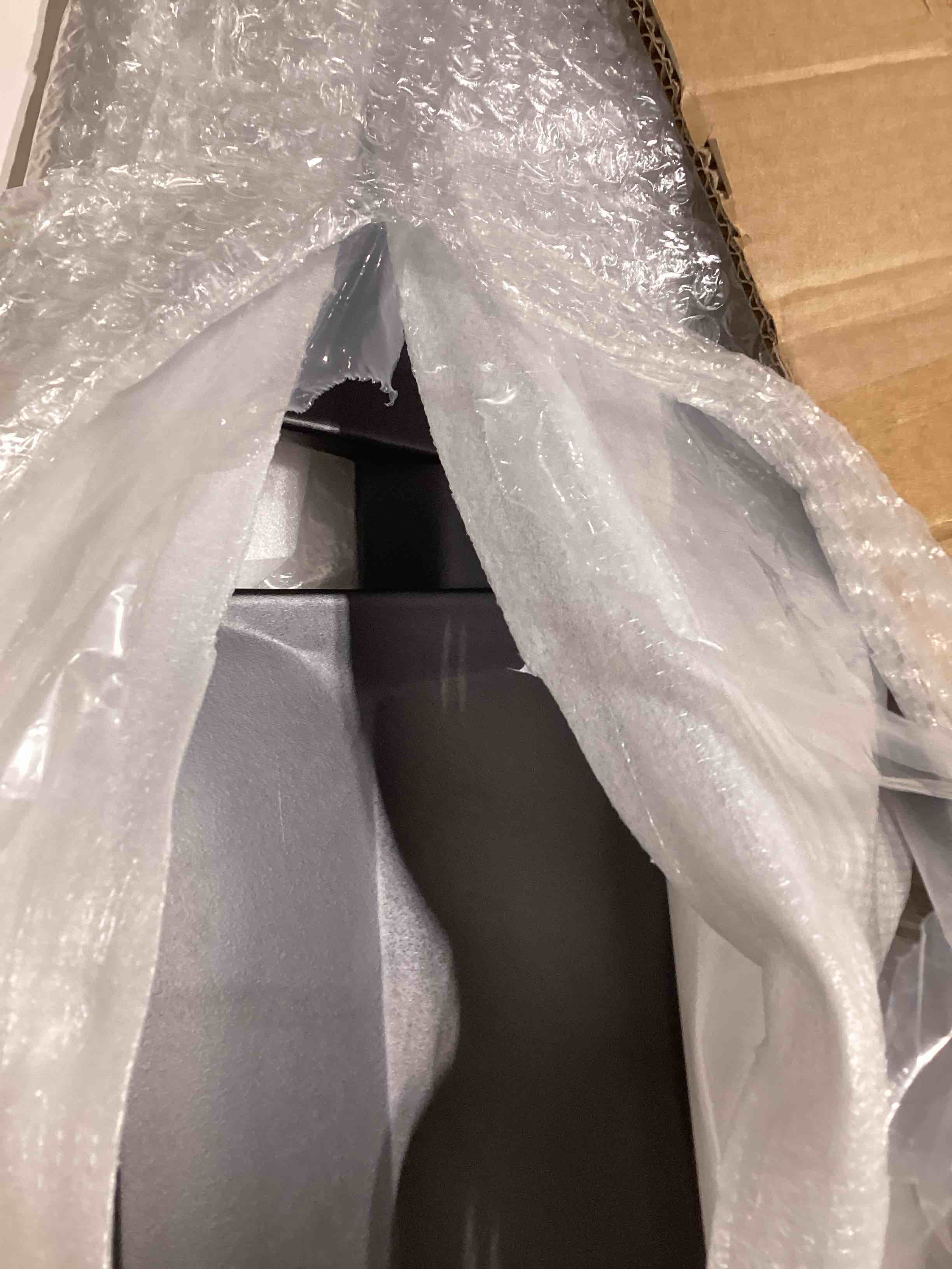 https://s3.amazonaws.com/lotting-images-prod/bidfta/PPE3208623_1760036318977.jpeg